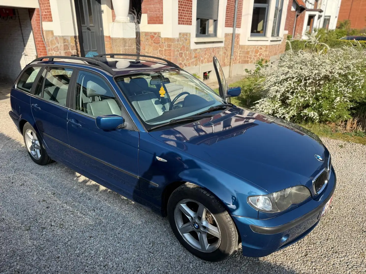 BMW 325 Touring+325iA Blauw - 2
