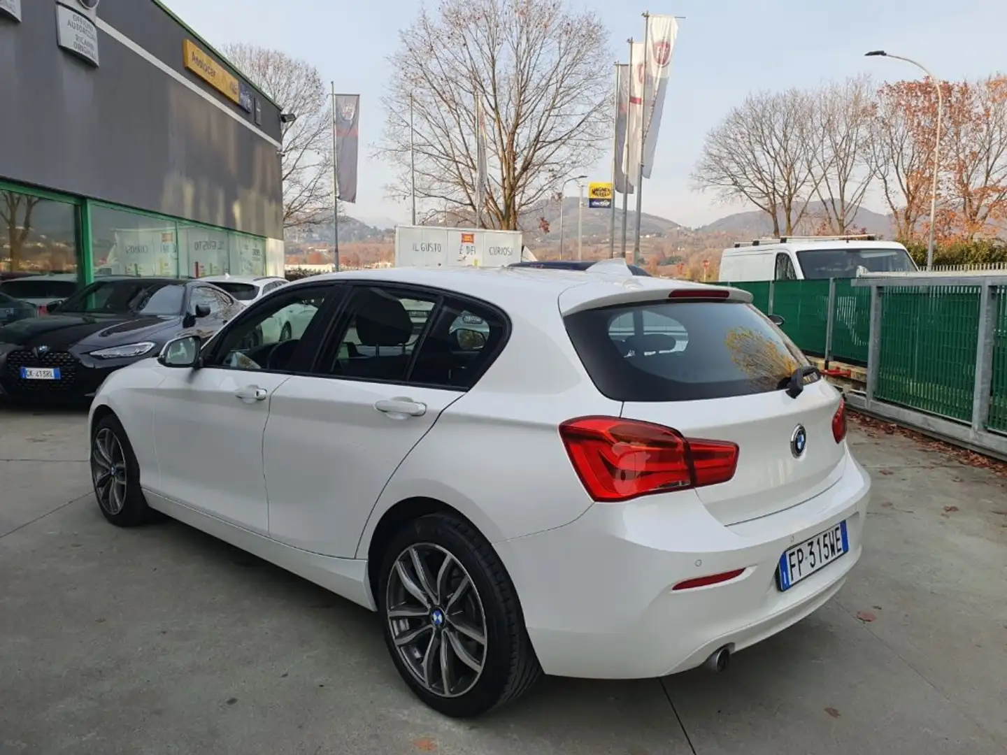 BMW 116 d 5p. Efficient Dynamics Advantage Bianco - 1
