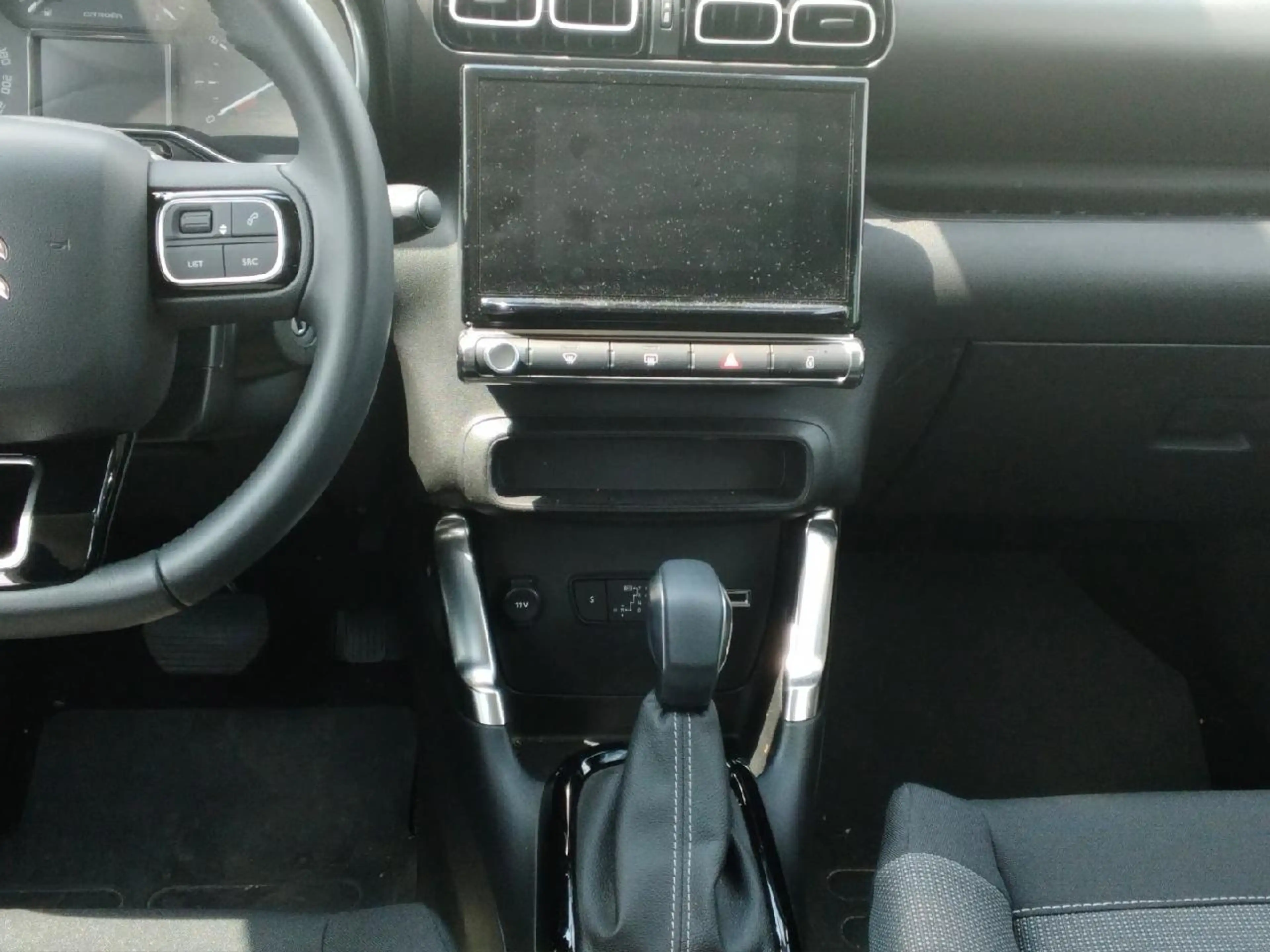 Citroen C3 Aircross Plus — photo 14