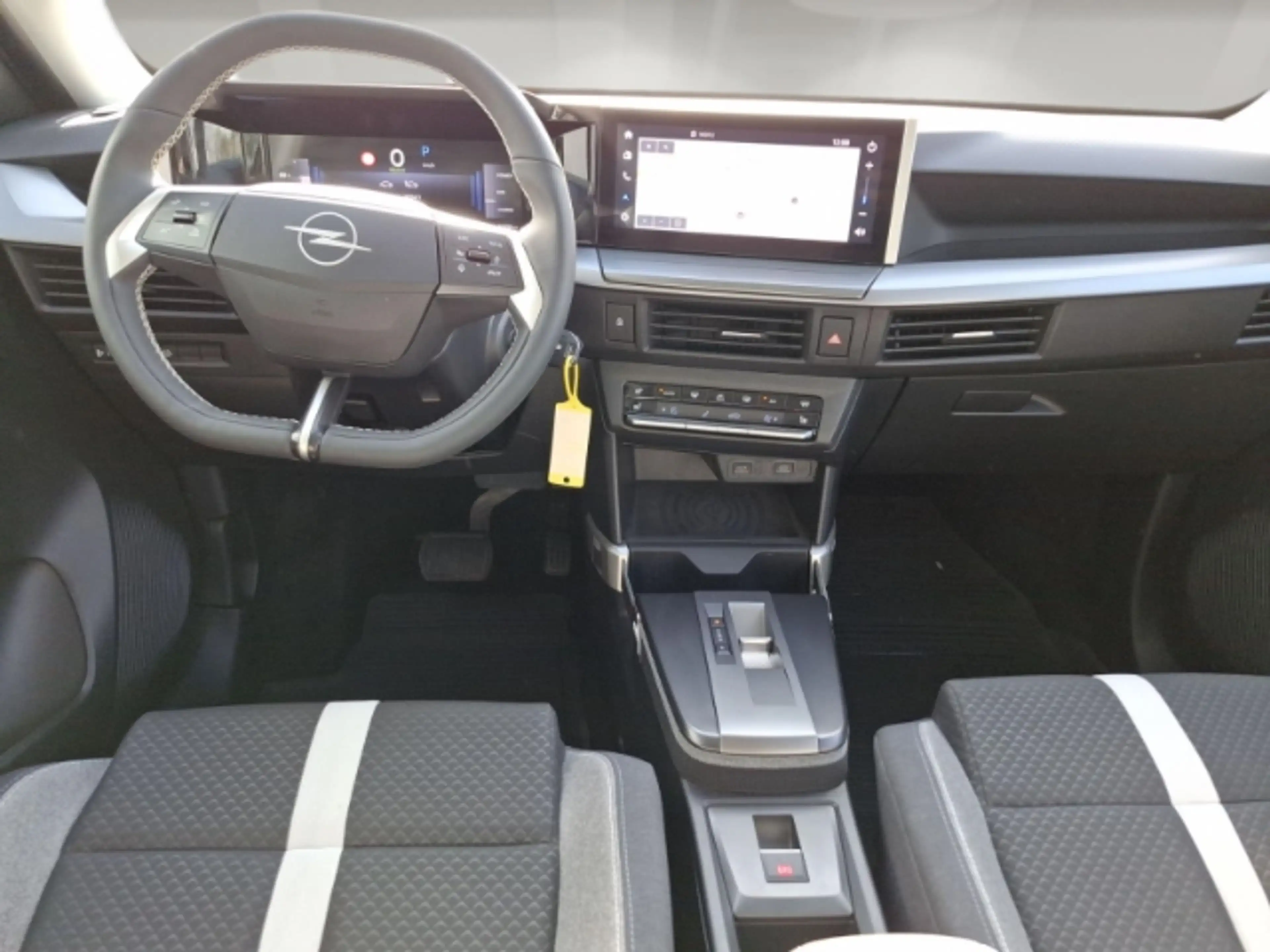 Opel Frontera GS 44 kWh/11 kW Onboard Charger/Lenkrad/Sitzheizun — photo 10