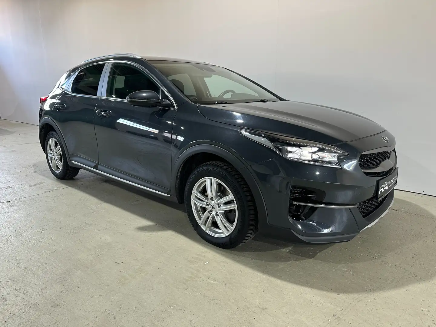 Kia XCeed Gold| LED | Kamera | Tempomat | Sitzhzg. | CarPlay Grau - 1