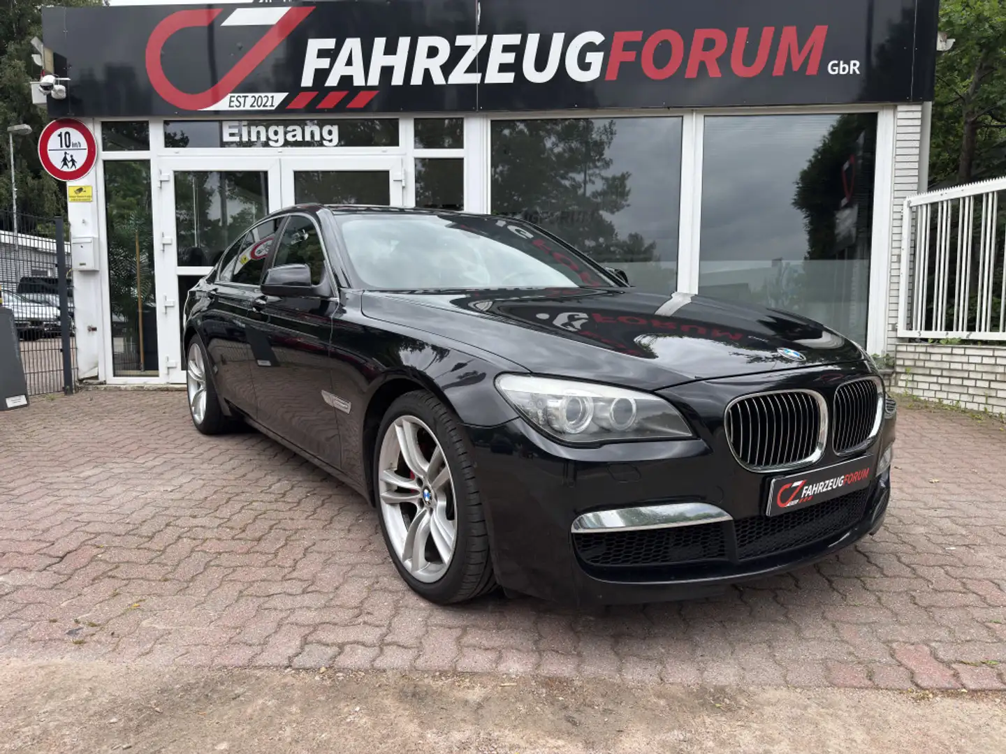 BMW 740 d Sportpaket-M*Kamera*Memory*Softclose Noir - 2