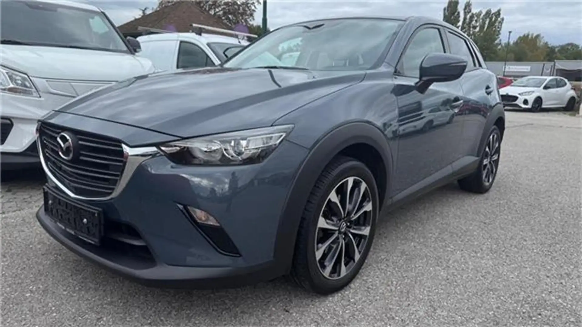 Mazda CX-3 G121 Takumi mit Online Navigation Grau - 1