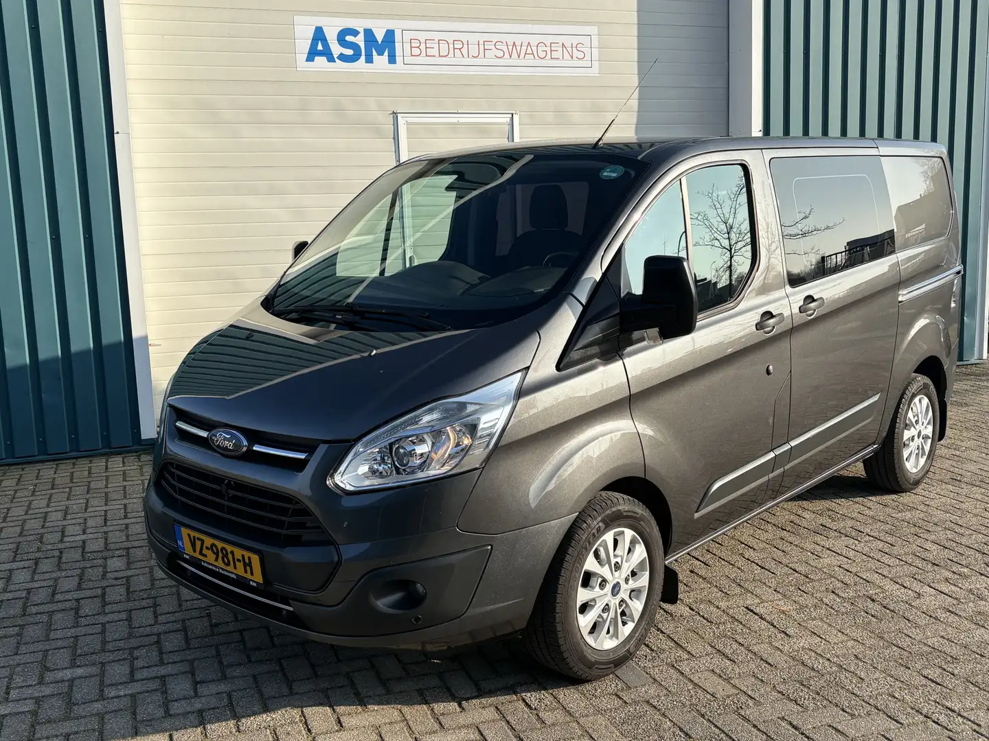 Ford Transit Custom 290 2.0 131Pk TDCI L1H1 Trend / Cruise / Airco / 2 Gris - 2