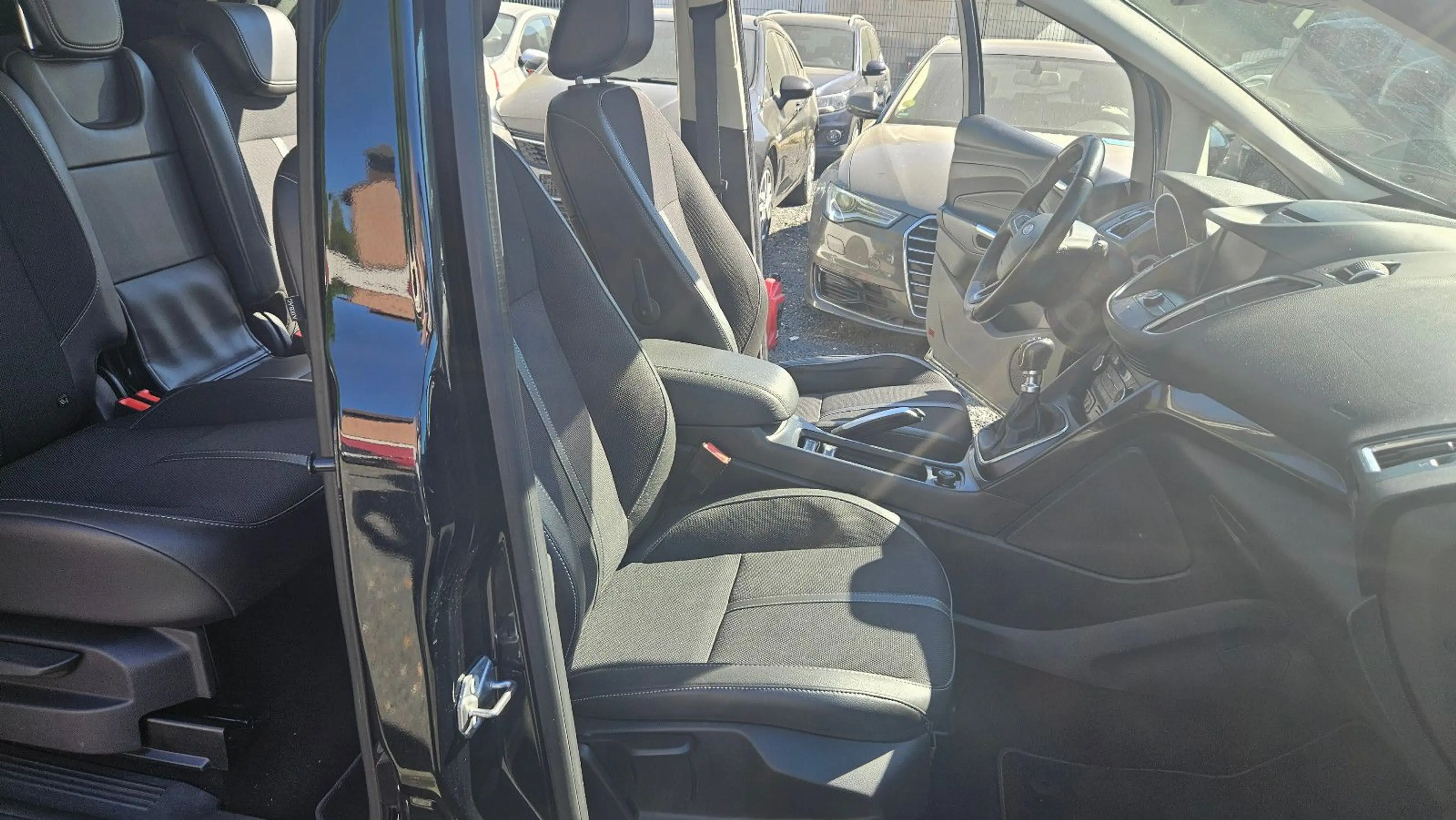 Ford Grand C-Max Grand C-MAX Titanium — photo 7