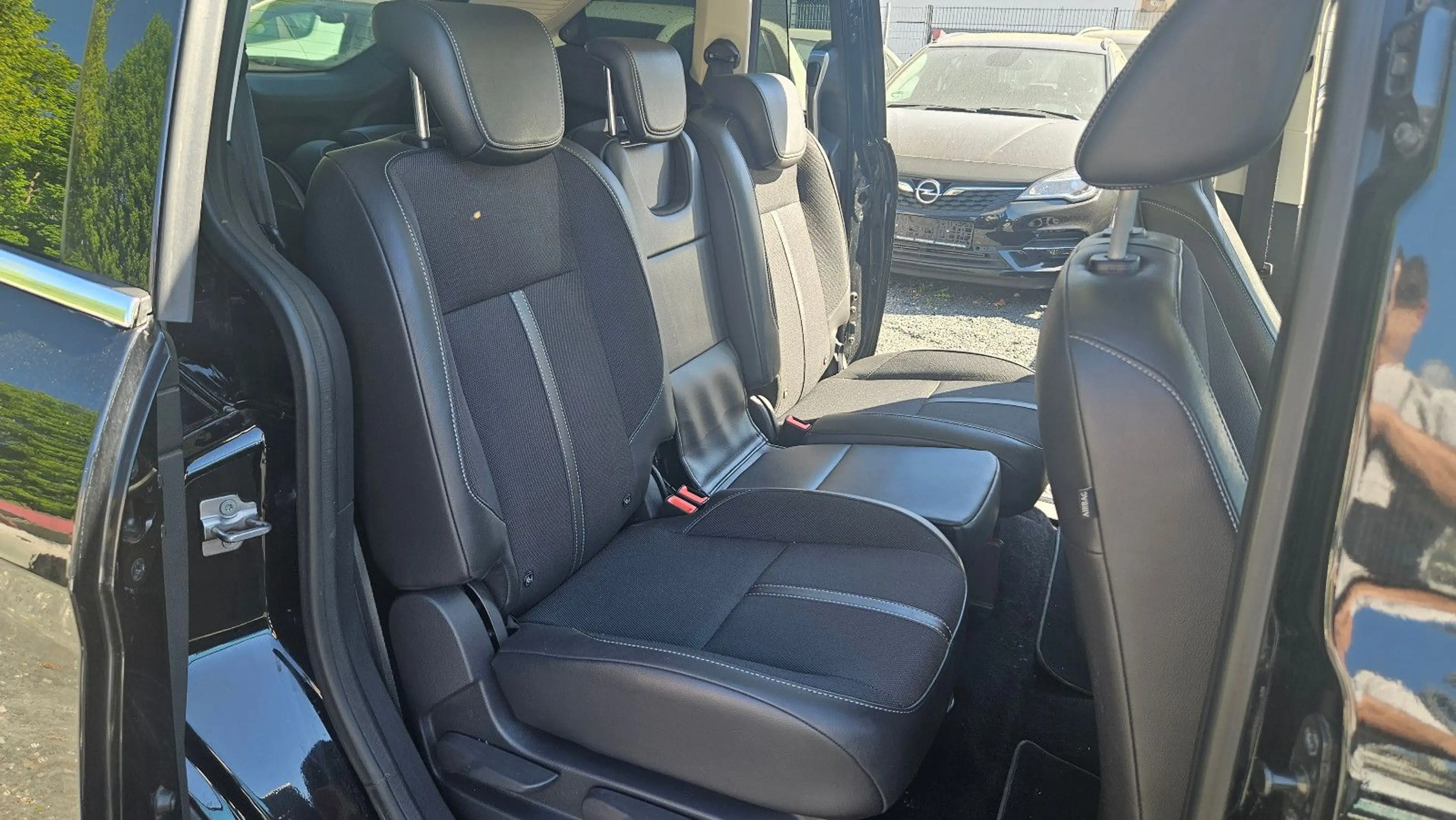 Ford Grand C-Max Grand C-MAX Titanium — photo 6