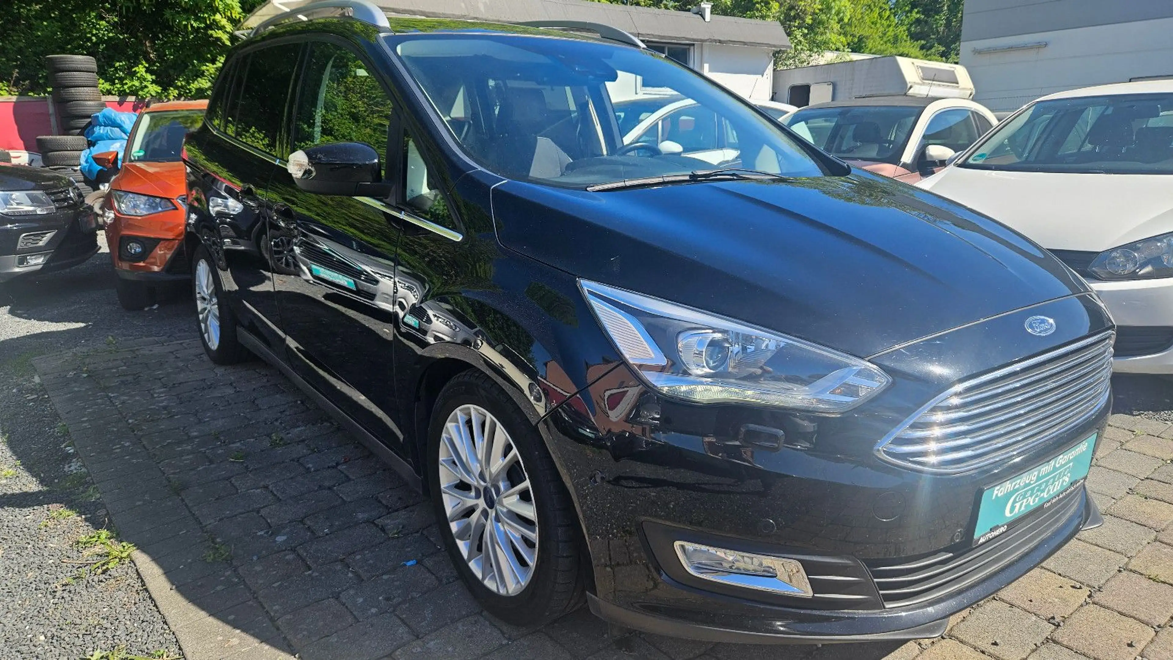 Ford Grand C-Max Grand C-MAX Titanium — photo 3