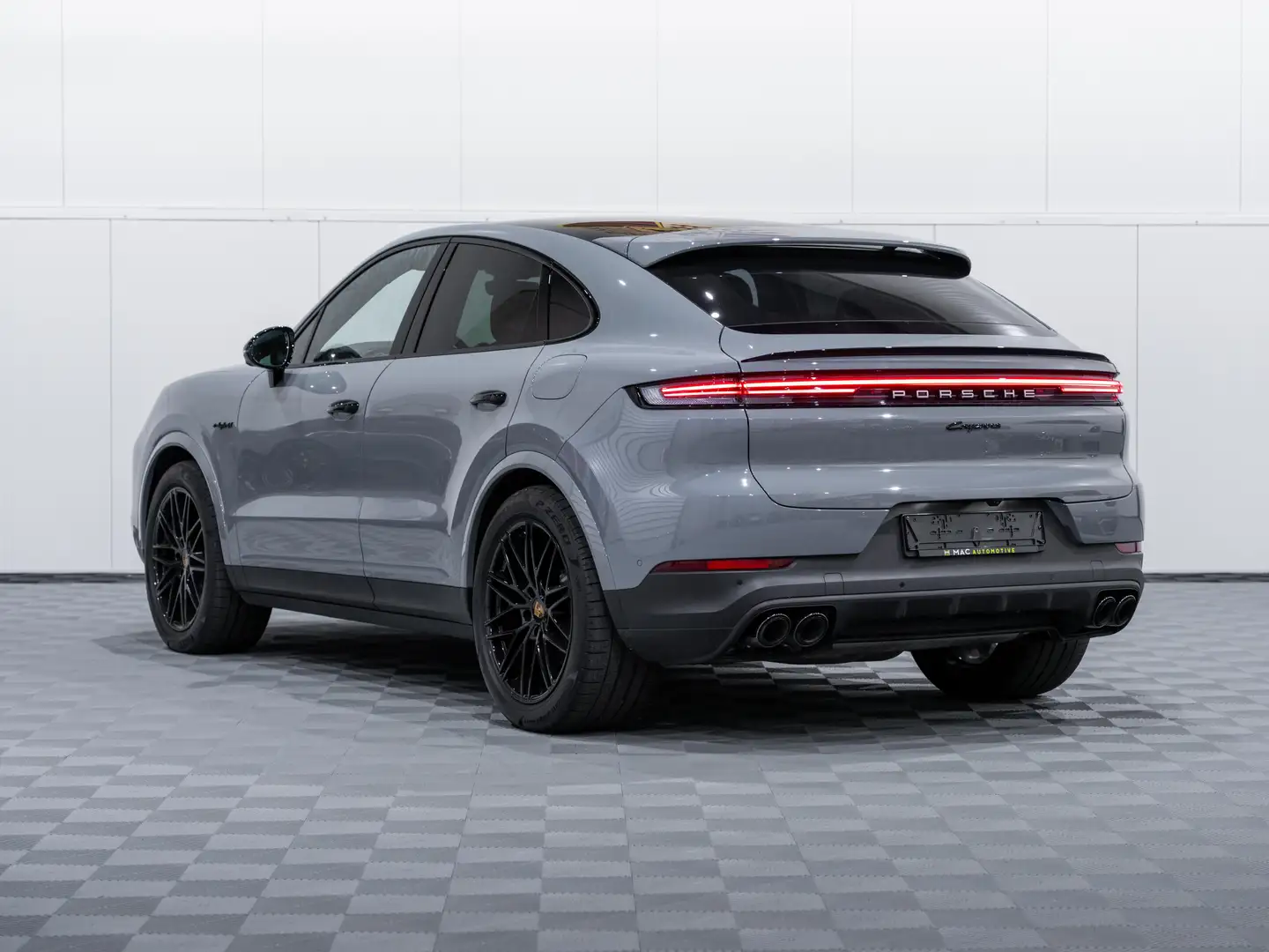 Porsche Cayenne Coupe Hybride Sportuitlaatsysteem/21inch/Innodrive - 2
