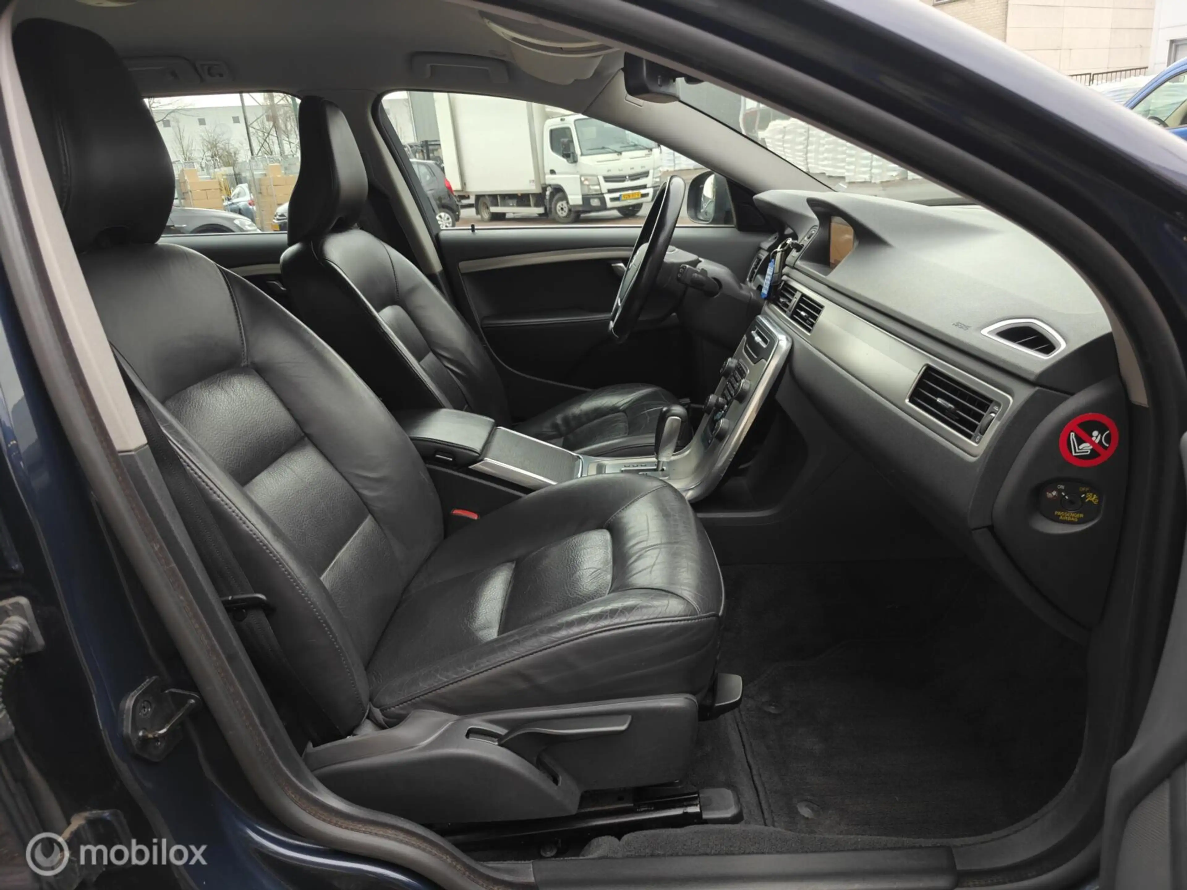 Volvo V70 1.6 T4 180pk AUTOMAAT Ltd.Ed. Volleder PDC Navi NL — photo 19