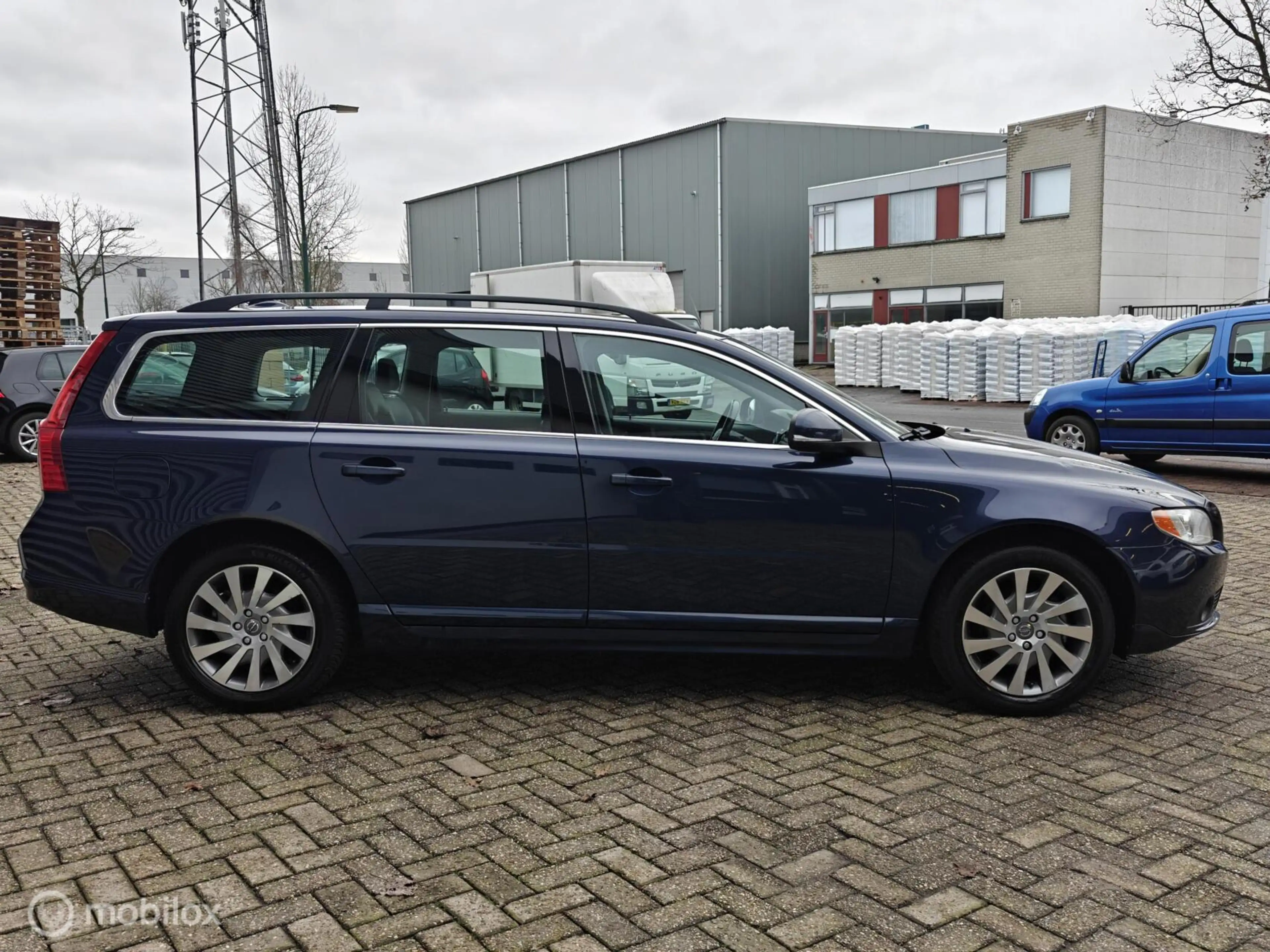 Volvo V70 1.6 T4 180pk AUTOMAAT Ltd.Ed. Volleder PDC Navi NL — photo 5