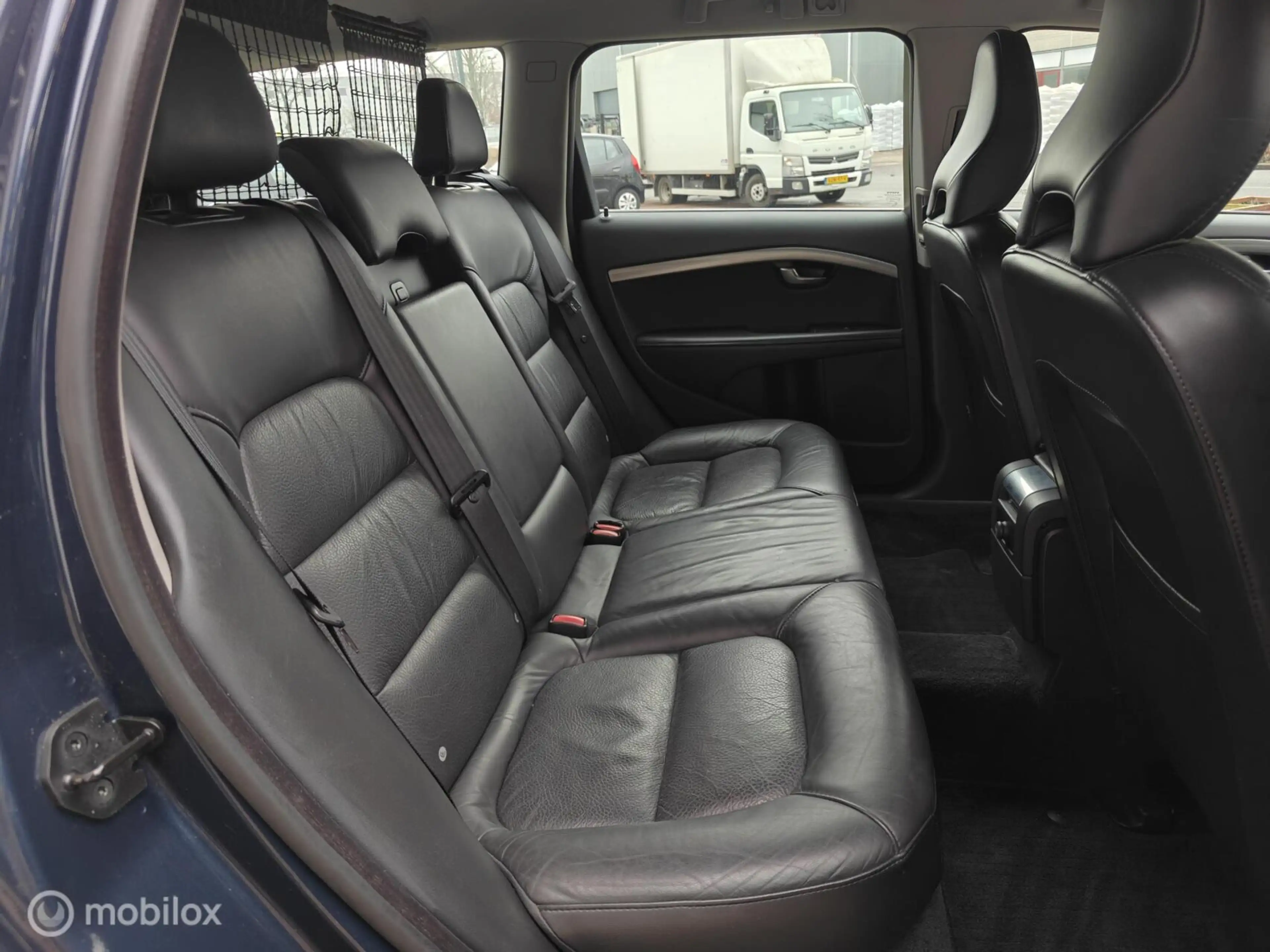 Volvo V70 1.6 T4 180pk AUTOMAAT Ltd.Ed. Volleder PDC Navi NL — photo 18