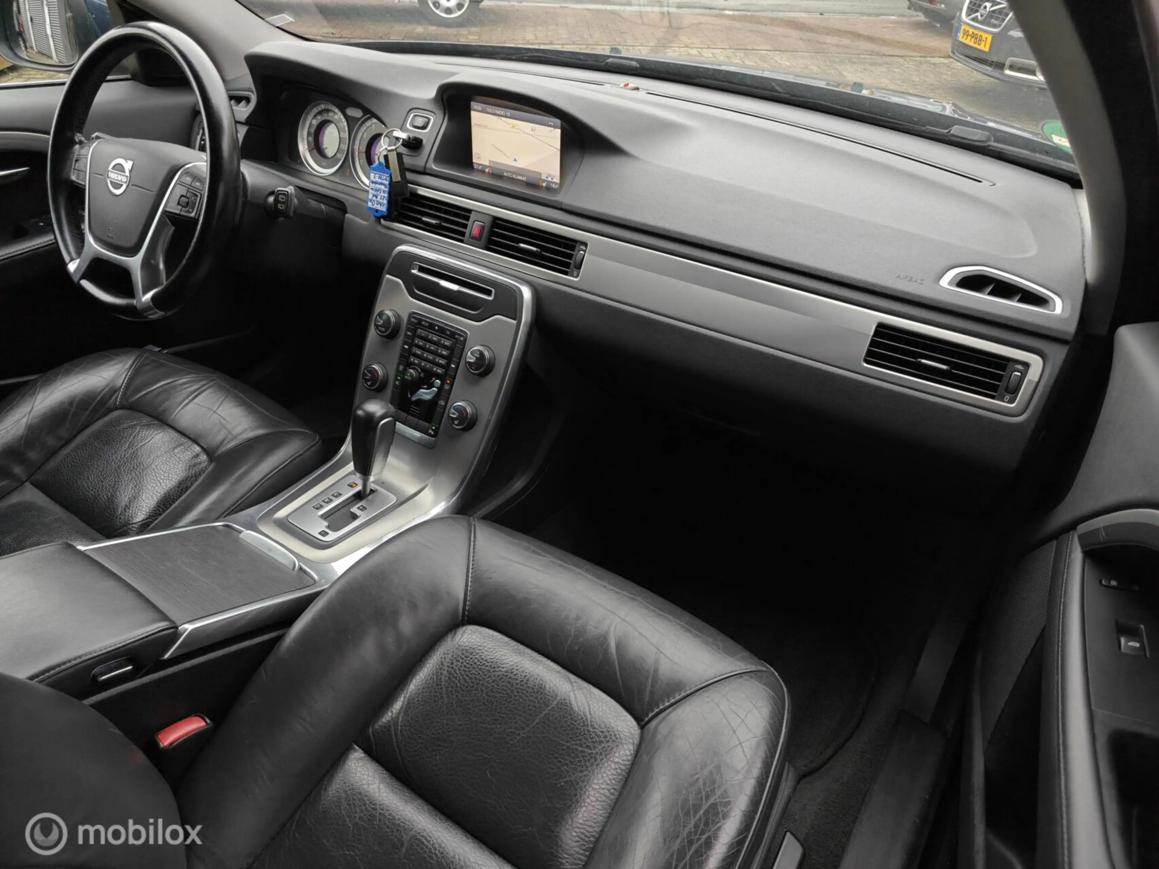 Volvo V70 1.6 T4 180pk AUTOMAAT Ltd.Ed. Volleder PDC Navi NL — photo 20
