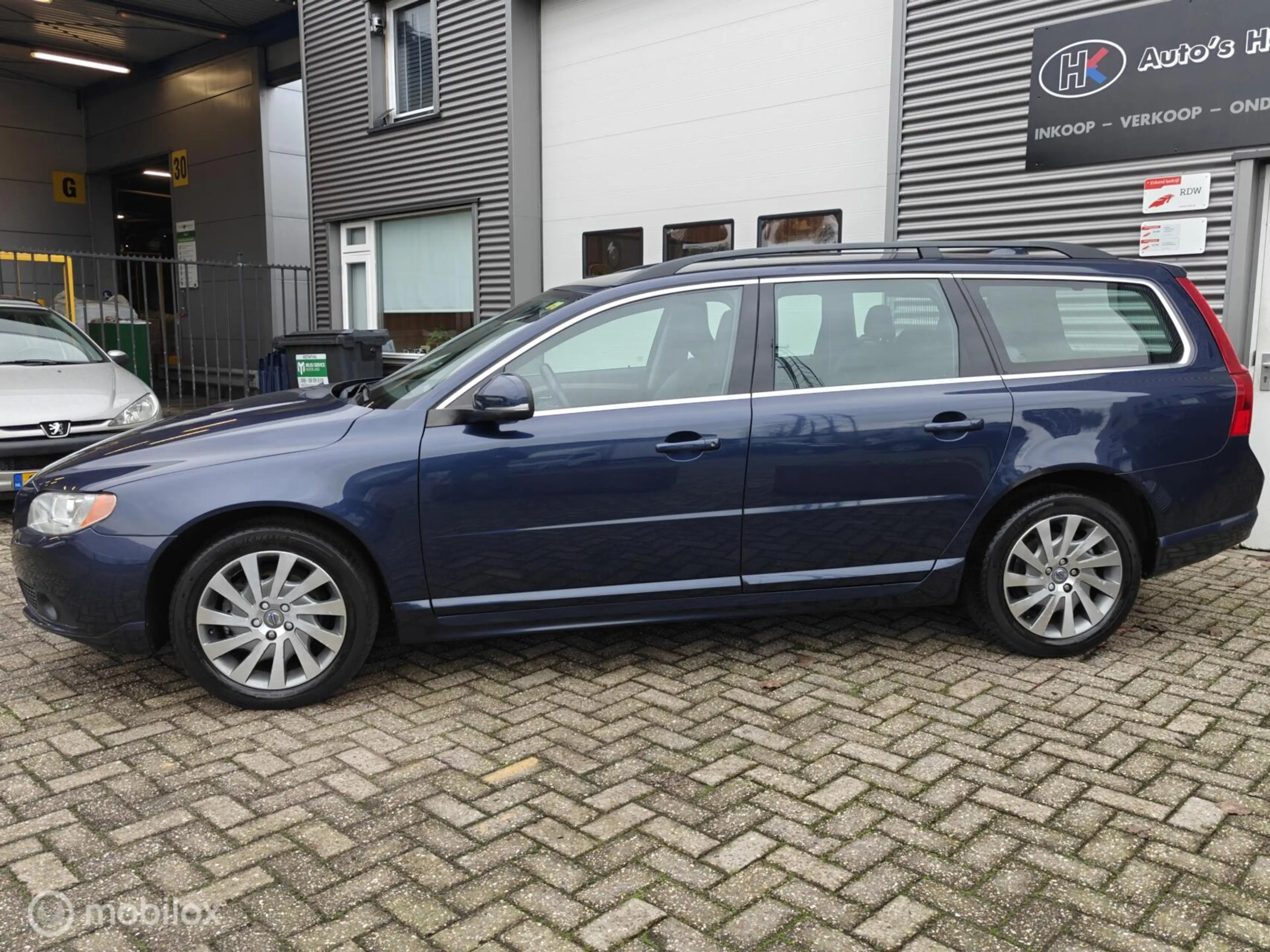 Volvo V70 1.6 T4 180pk AUTOMAAT Ltd.Ed. Volleder PDC Navi NL — photo 9
