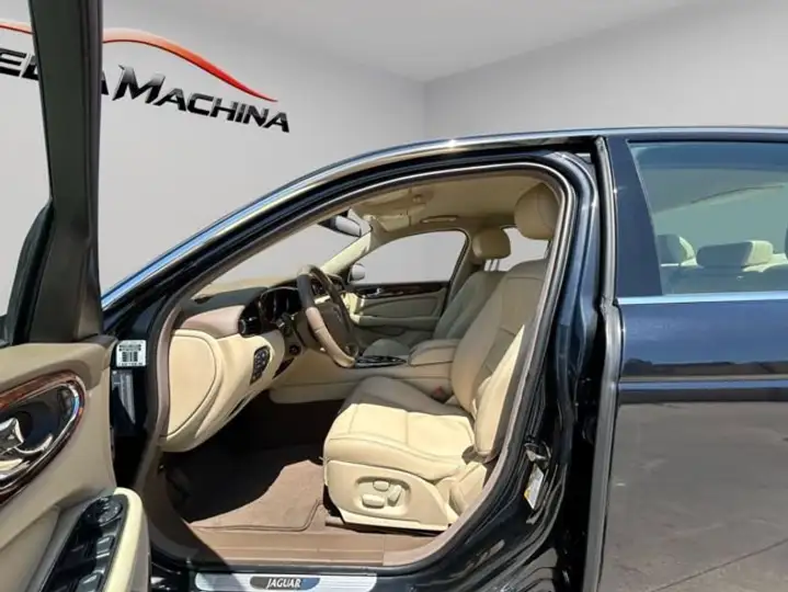 Jaguar XJ 2006, foto 8