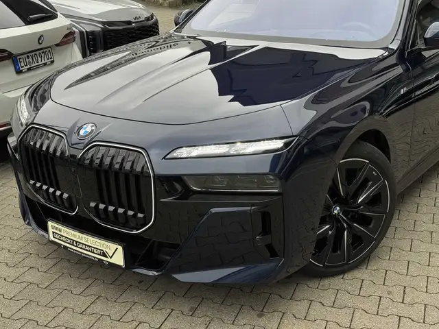 BMW M view 2