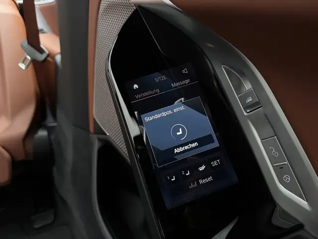 BMW M view 11
