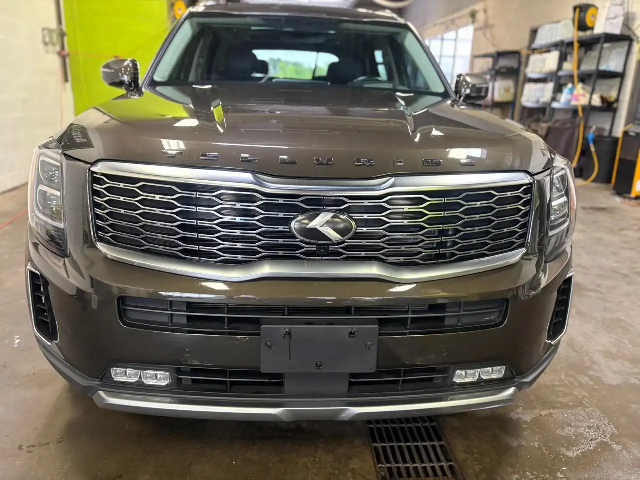 Kia Telluride снимка Kia Telluride