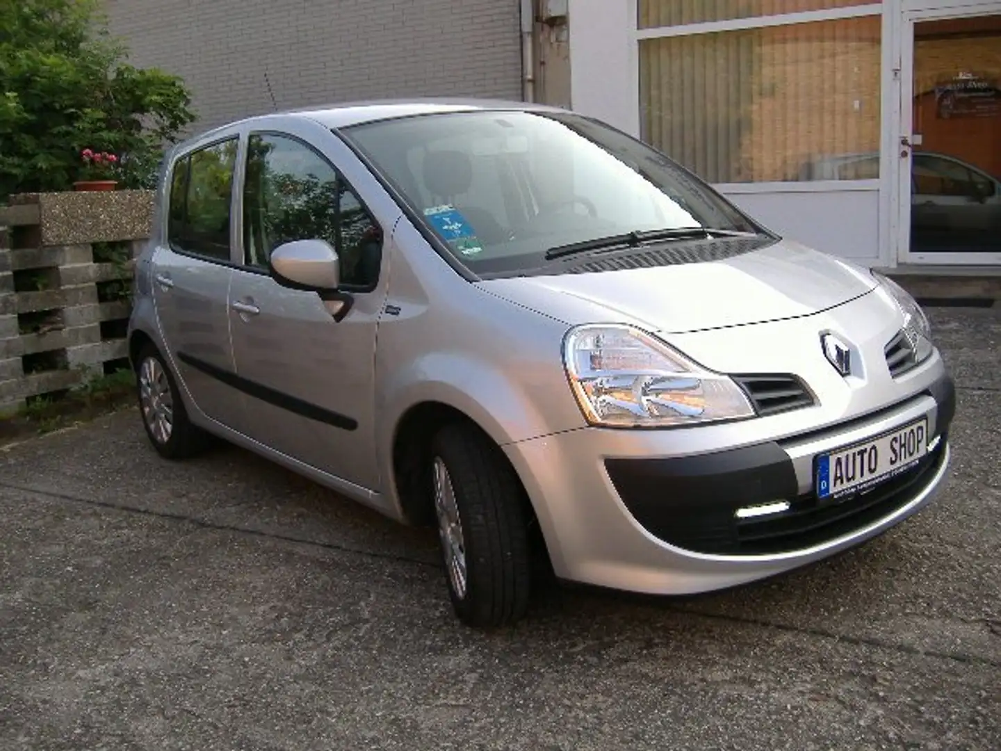 Renault Modus YAHOO!  1,2 75PS * 1.Hand * Wenig Km * Top Argent - 2