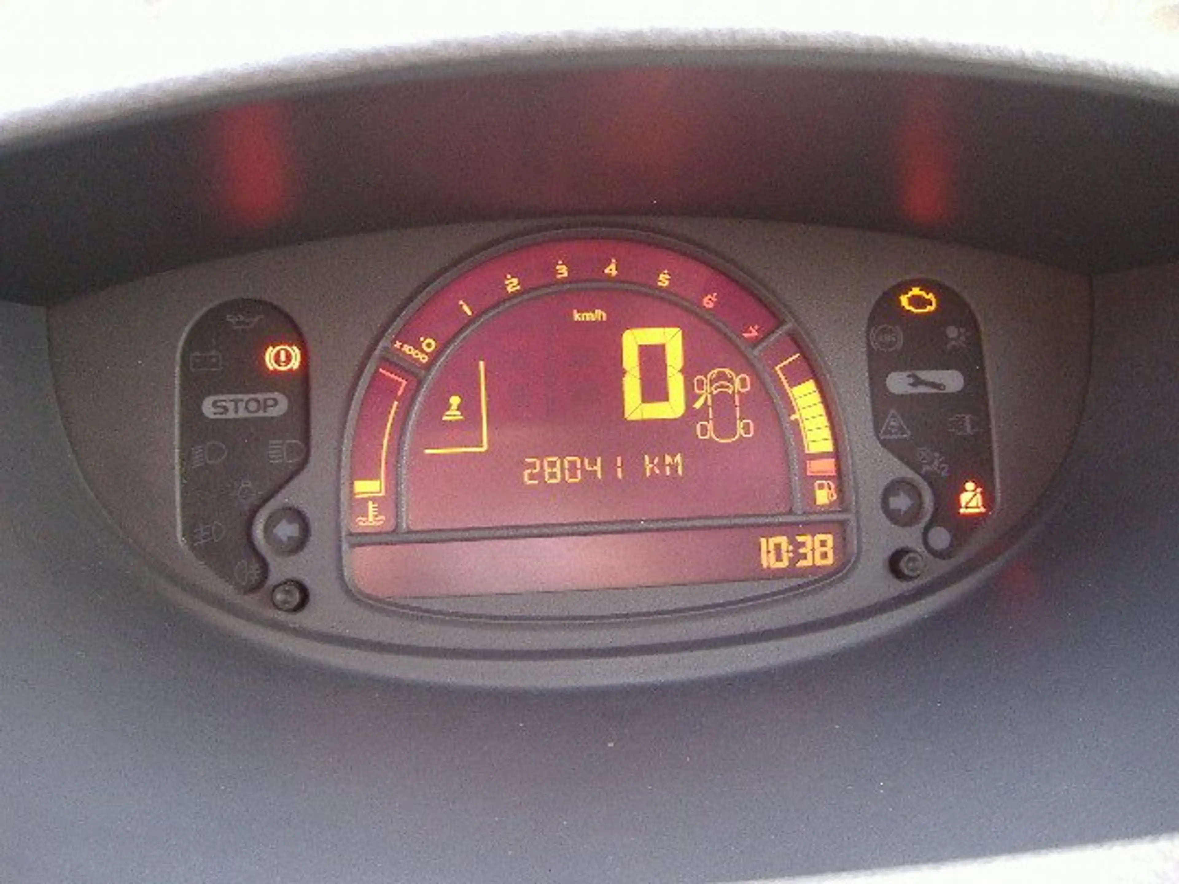 Renault Modus YAHOO! 1,2 75PS * 1.Hand * Wenig Km * Top — photo 12