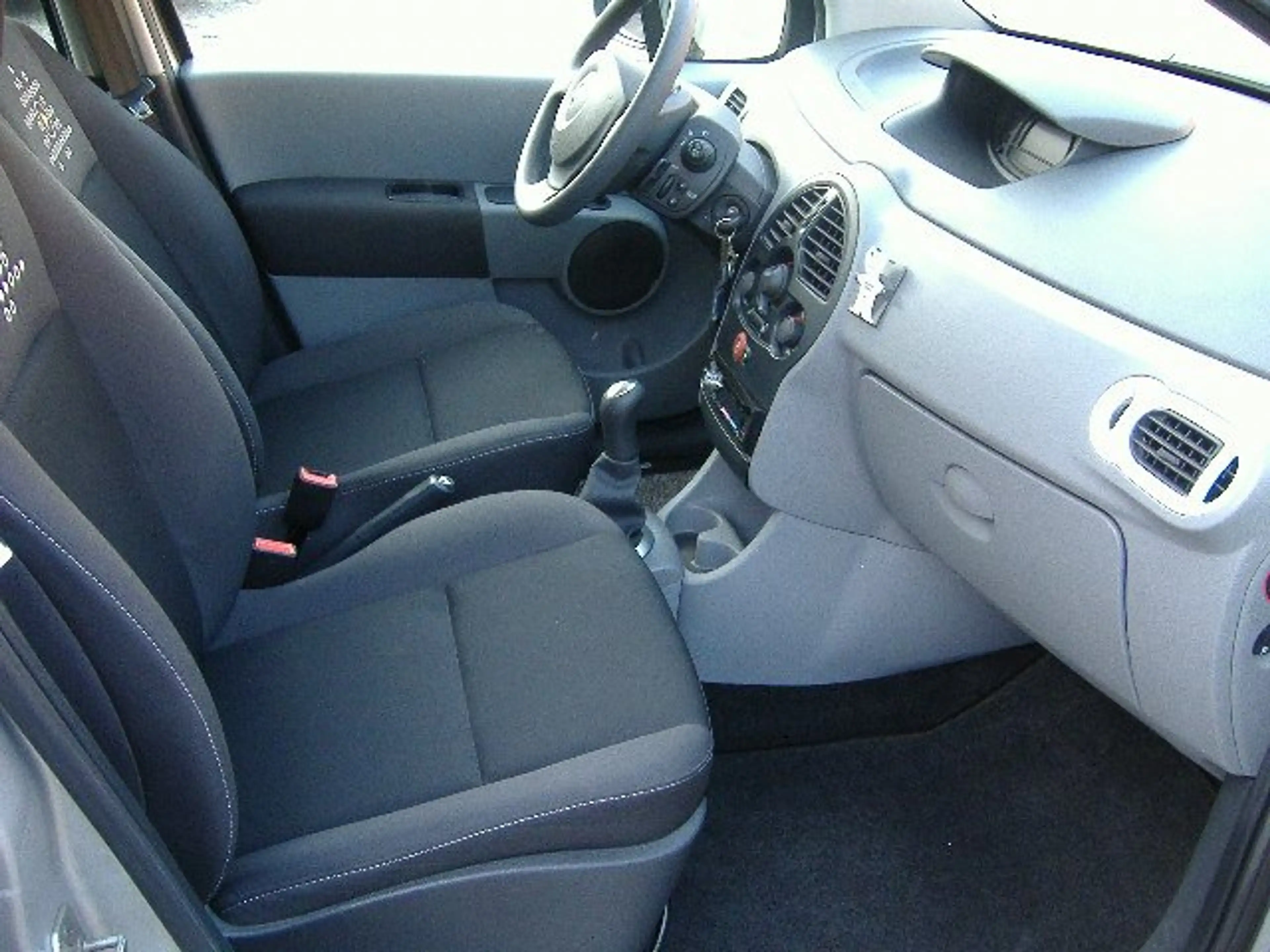 Renault Modus YAHOO! 1,2 75PS * 1.Hand * Wenig Km * Top — photo 9
