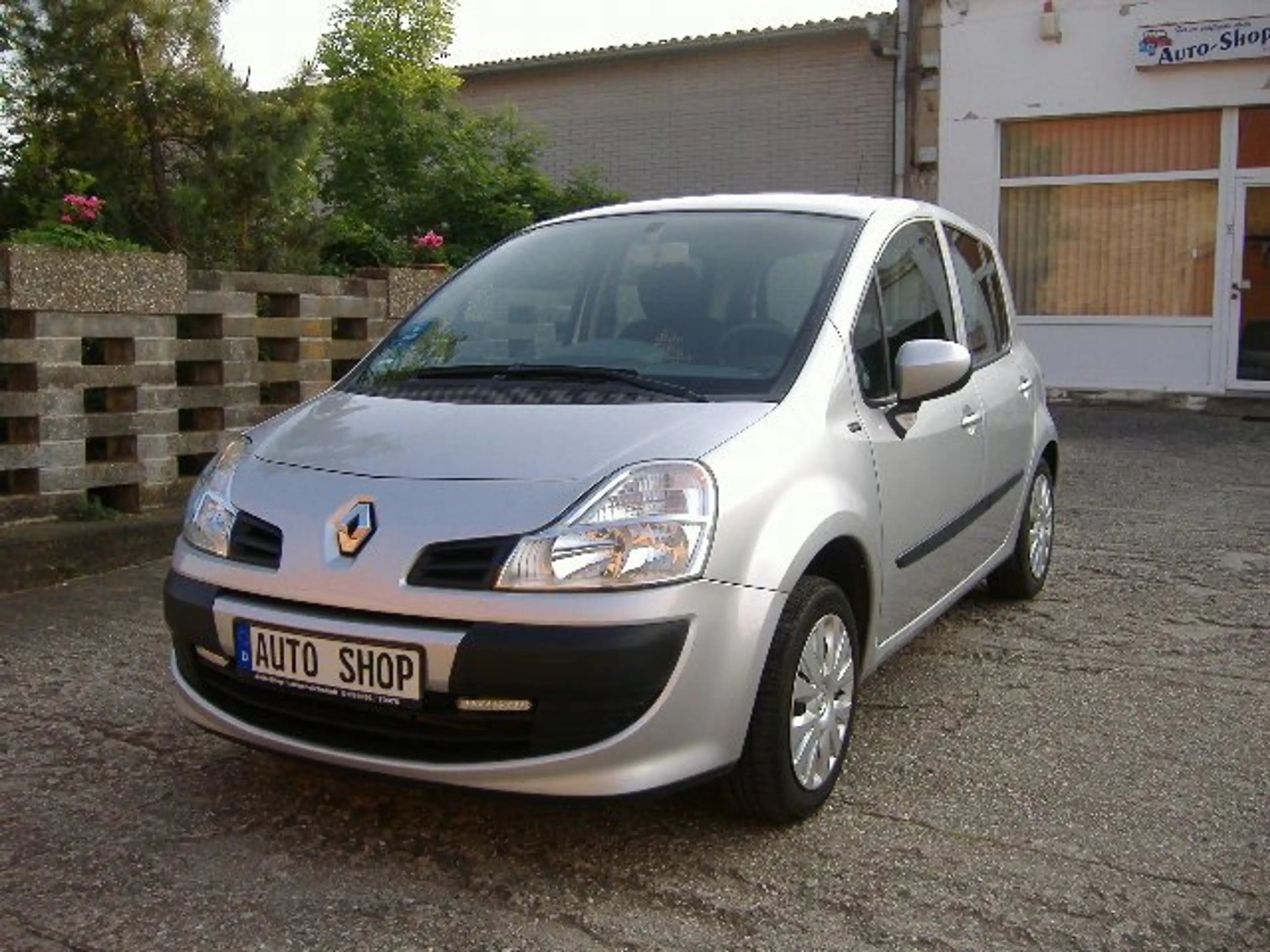 Renault Modus YAHOO! 1,2 75PS * 1.Hand * Wenig Km * Top — photo 3
