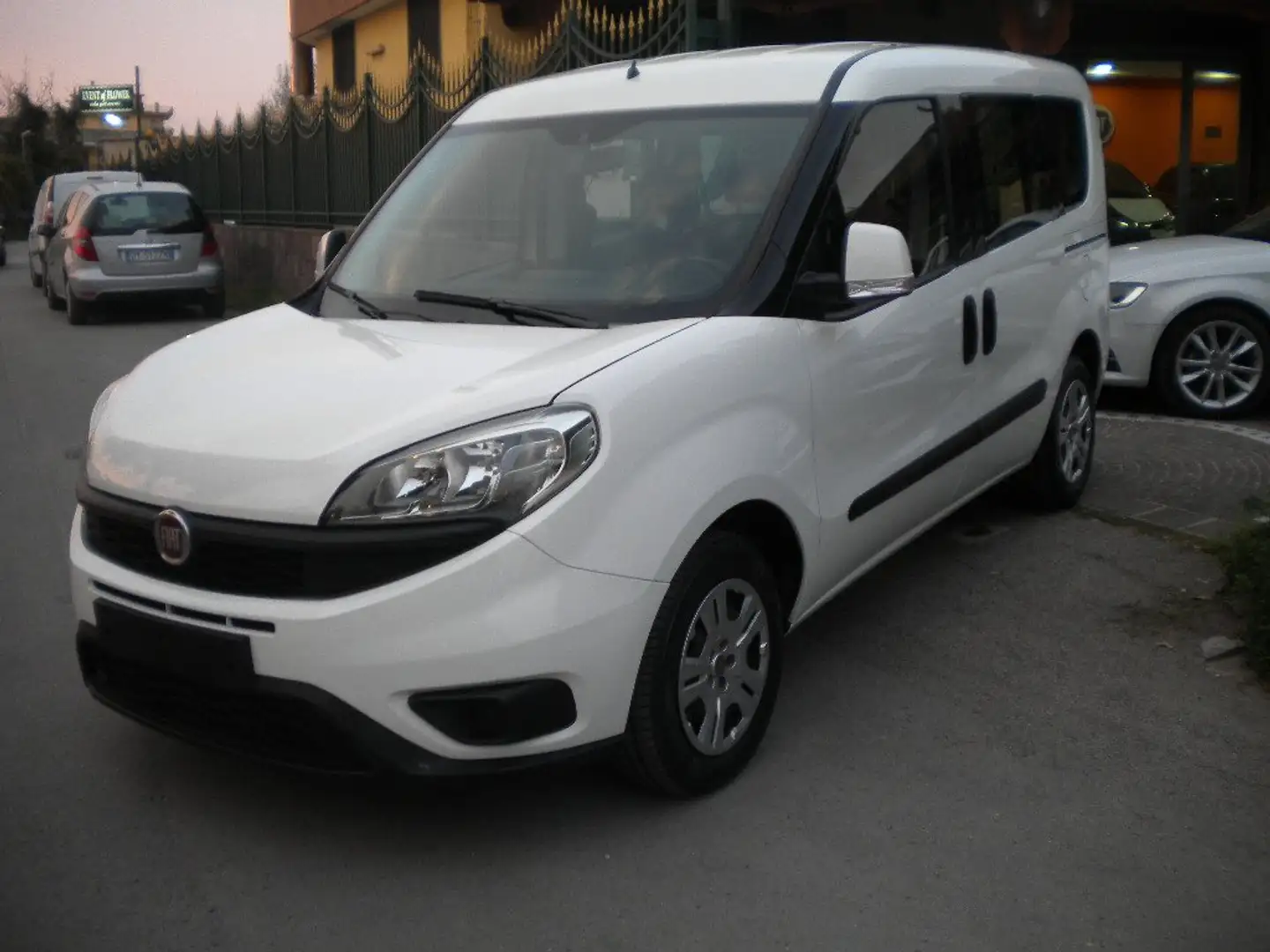 Fiat Doblo Doblo 1.3 mjt 95 cavalli Bianco - 2