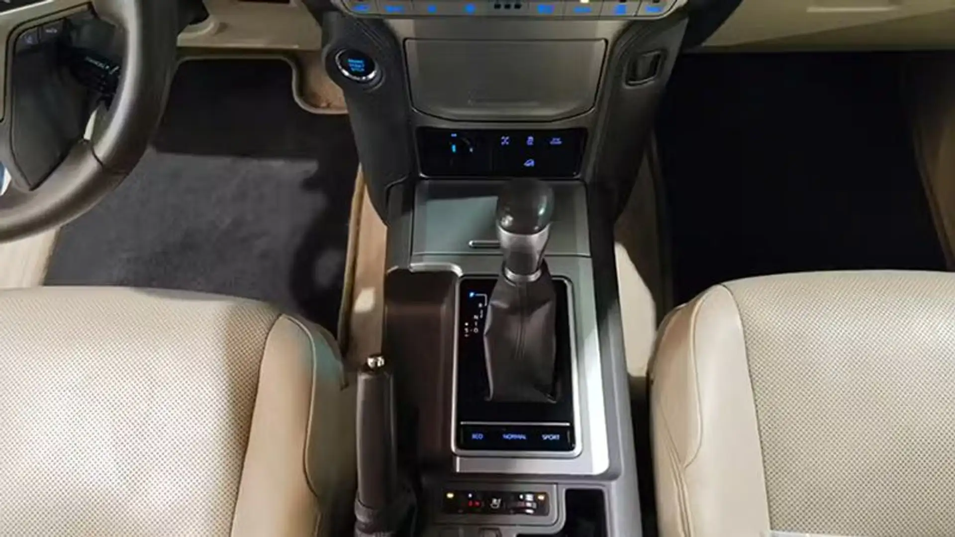 Toyota Land Cruiser 175 CV - 1