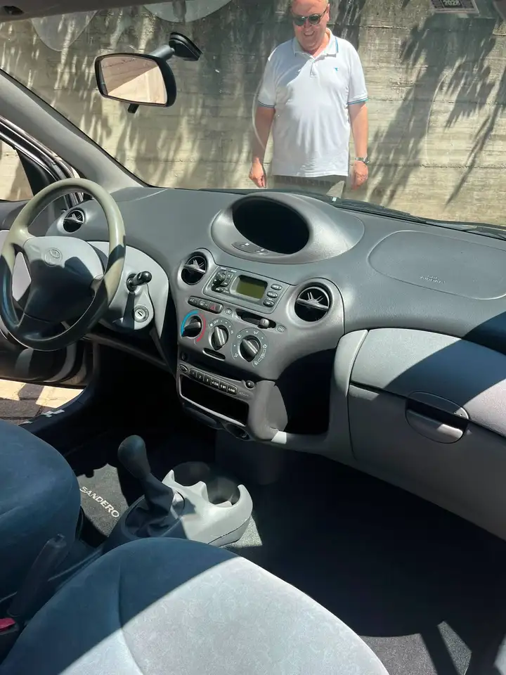 Toyota Yaris I 1999 3p 1.0 Sol, foto 10