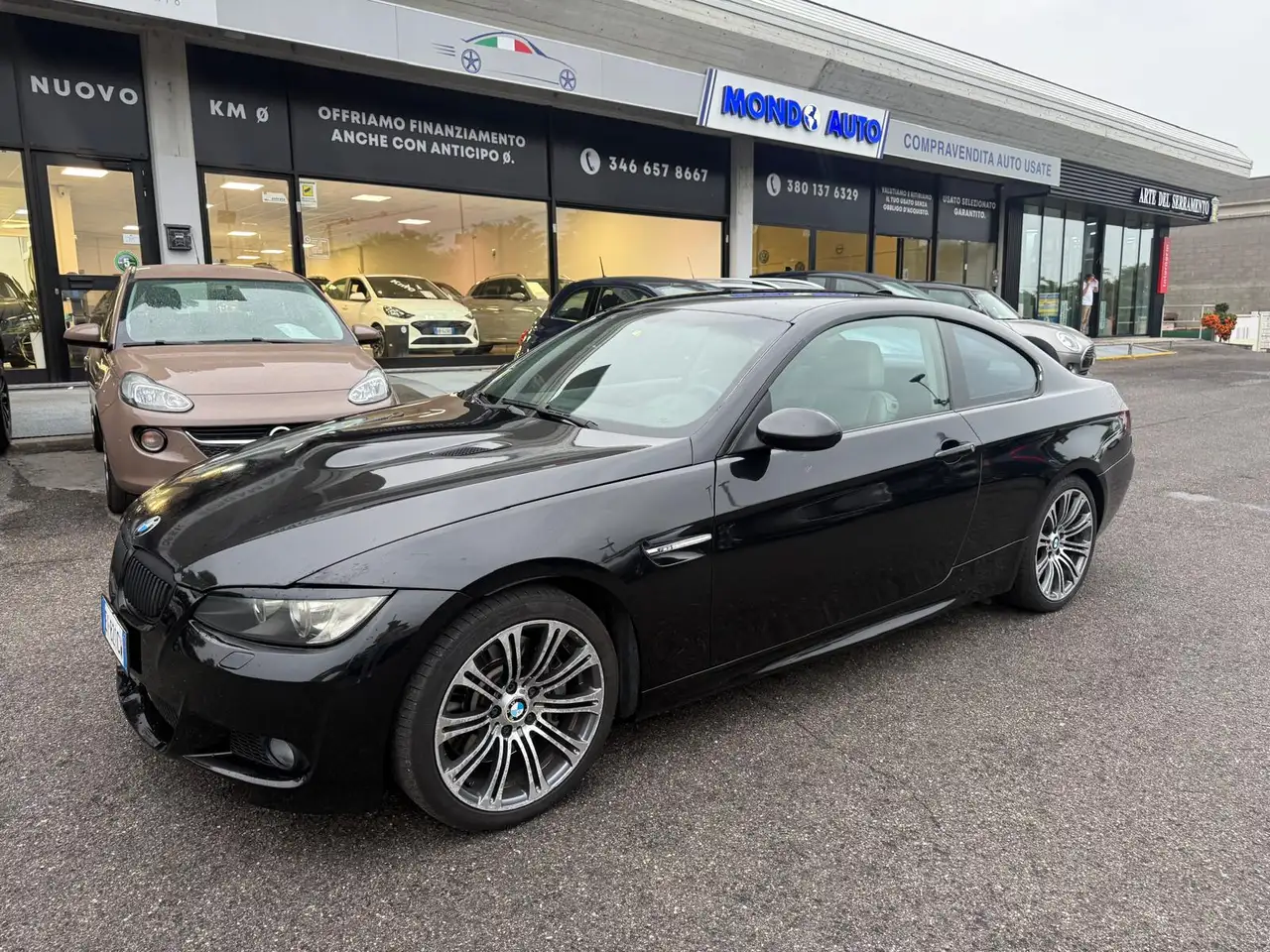 BMW 330