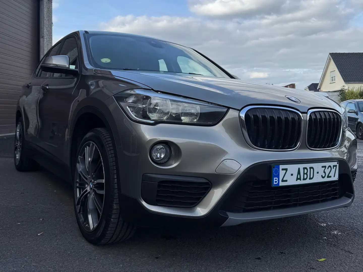 BMW X1 X1 1.5 d sDrive16 Beige - 2
