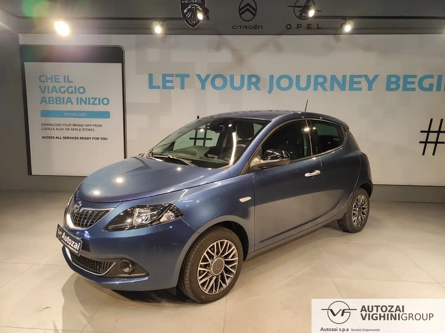 Lancia Ypsilon Ypsilon 1.0 FireFly 5 porte S&S Hybrid Gold Plus Blu/Azzurro - 1