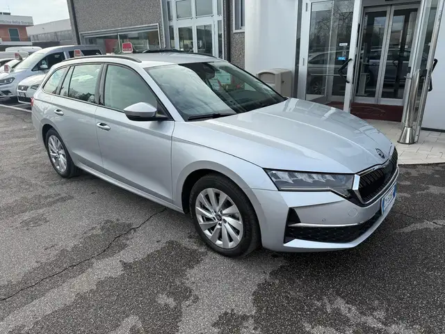 Skoda Octavia Wagon 2.0 tdi Executive 150cv dsg