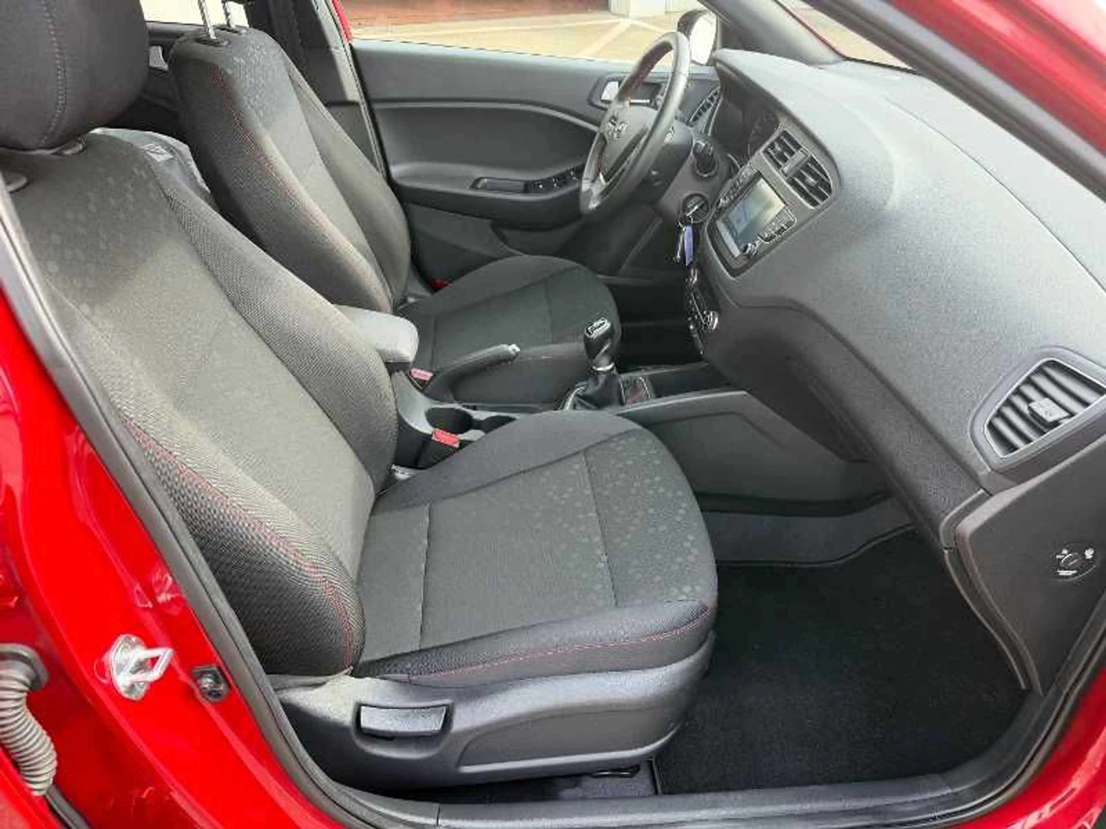 Hyundai i20 1.0 Style / Navi-Paket / WR — photo 7