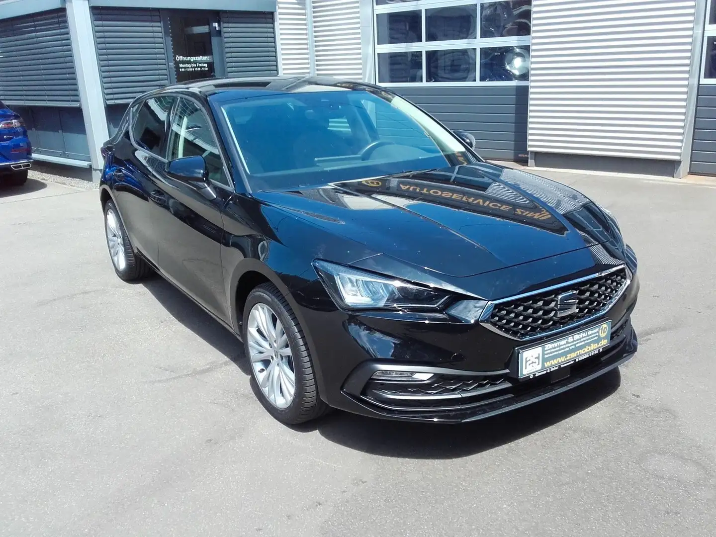 SEAT Leon Style Zwart - 2