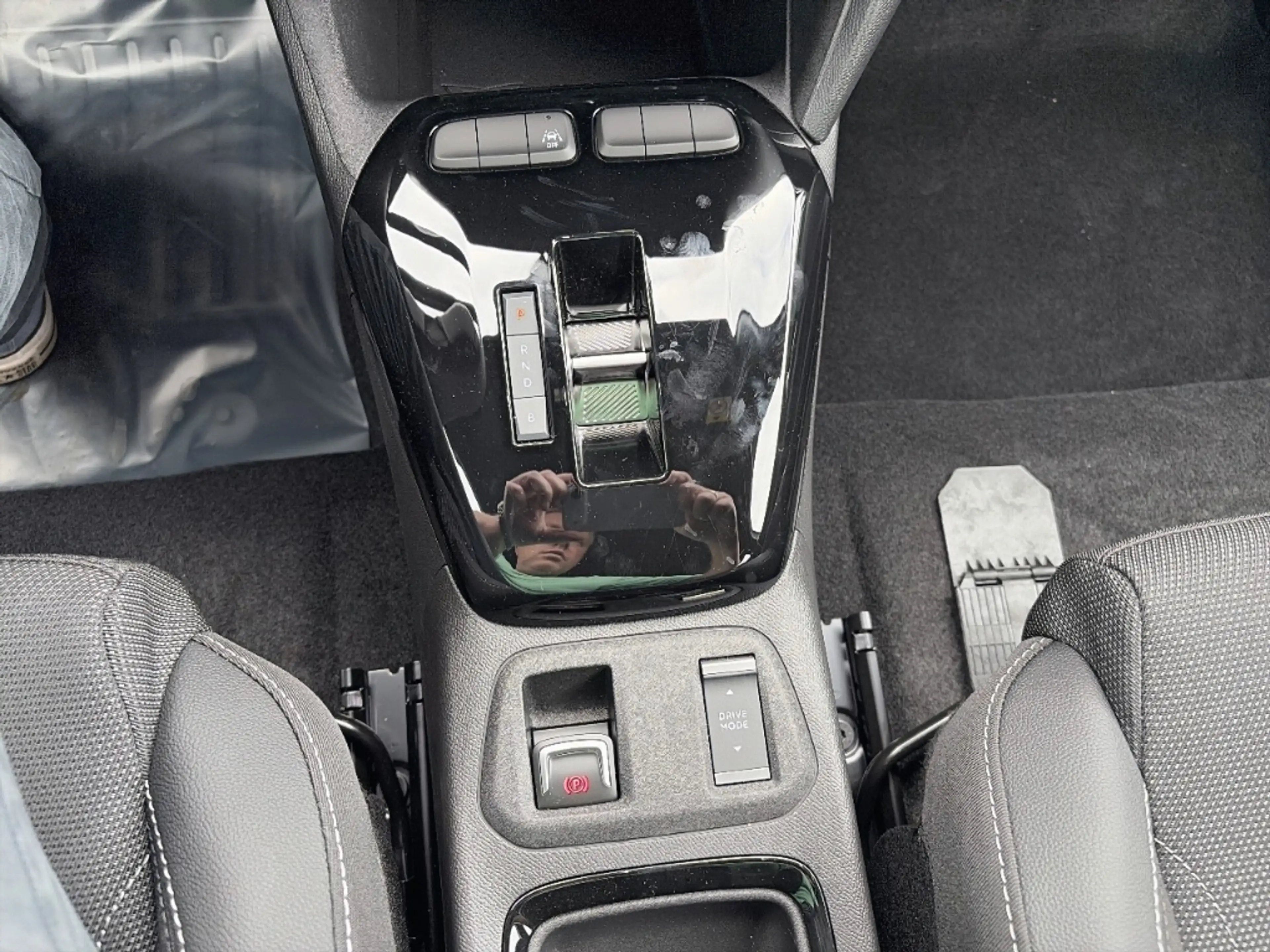 Opel Corsa-e GS LED Apple CarPlay Android Auto Klimaautom Musik — photo 12