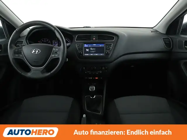 Hyundai i20 view 12