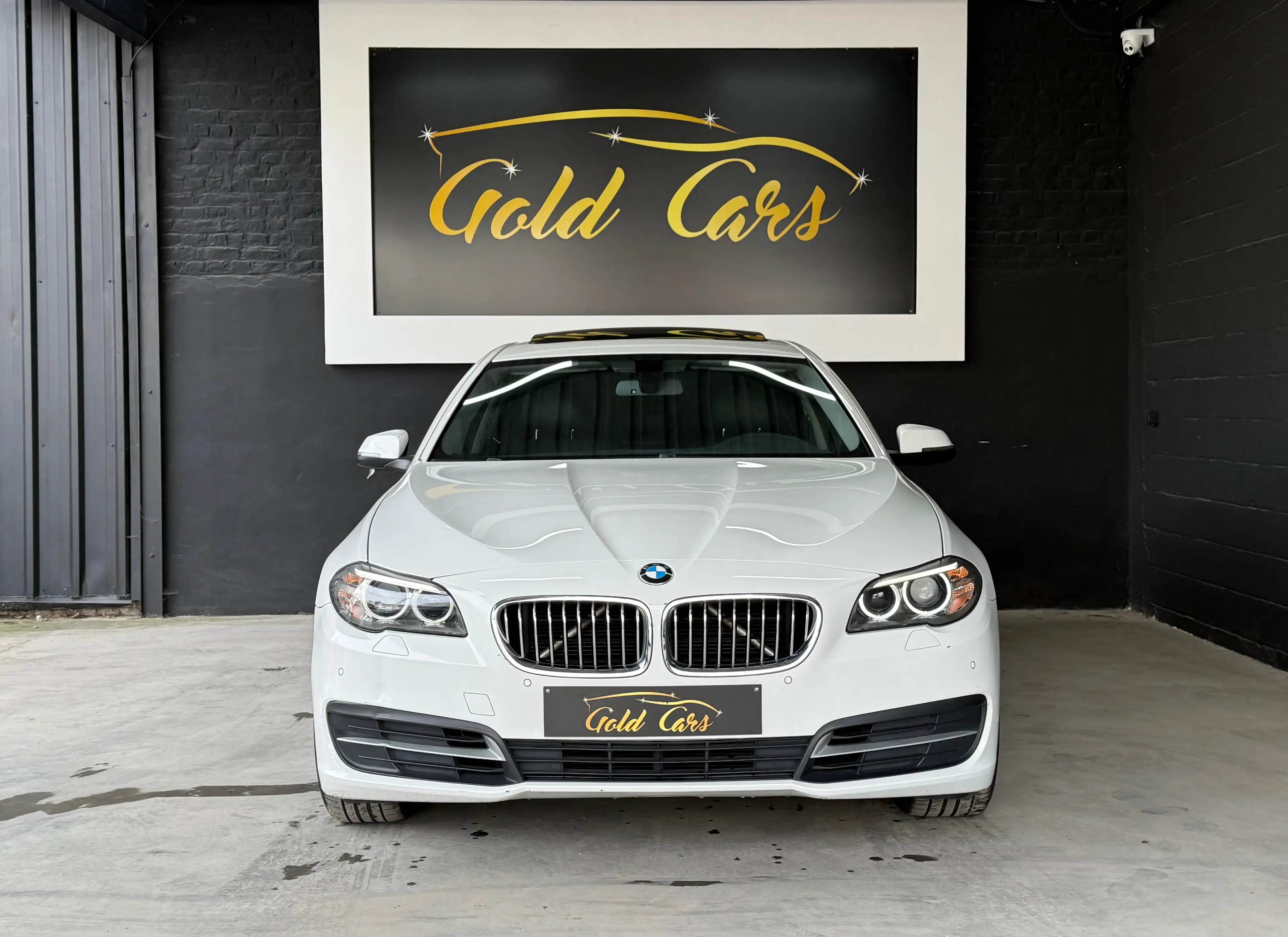 BMW 518 dA* AUTO*TOIT OUVRANT*NAVI*CUIR*CLIM*
