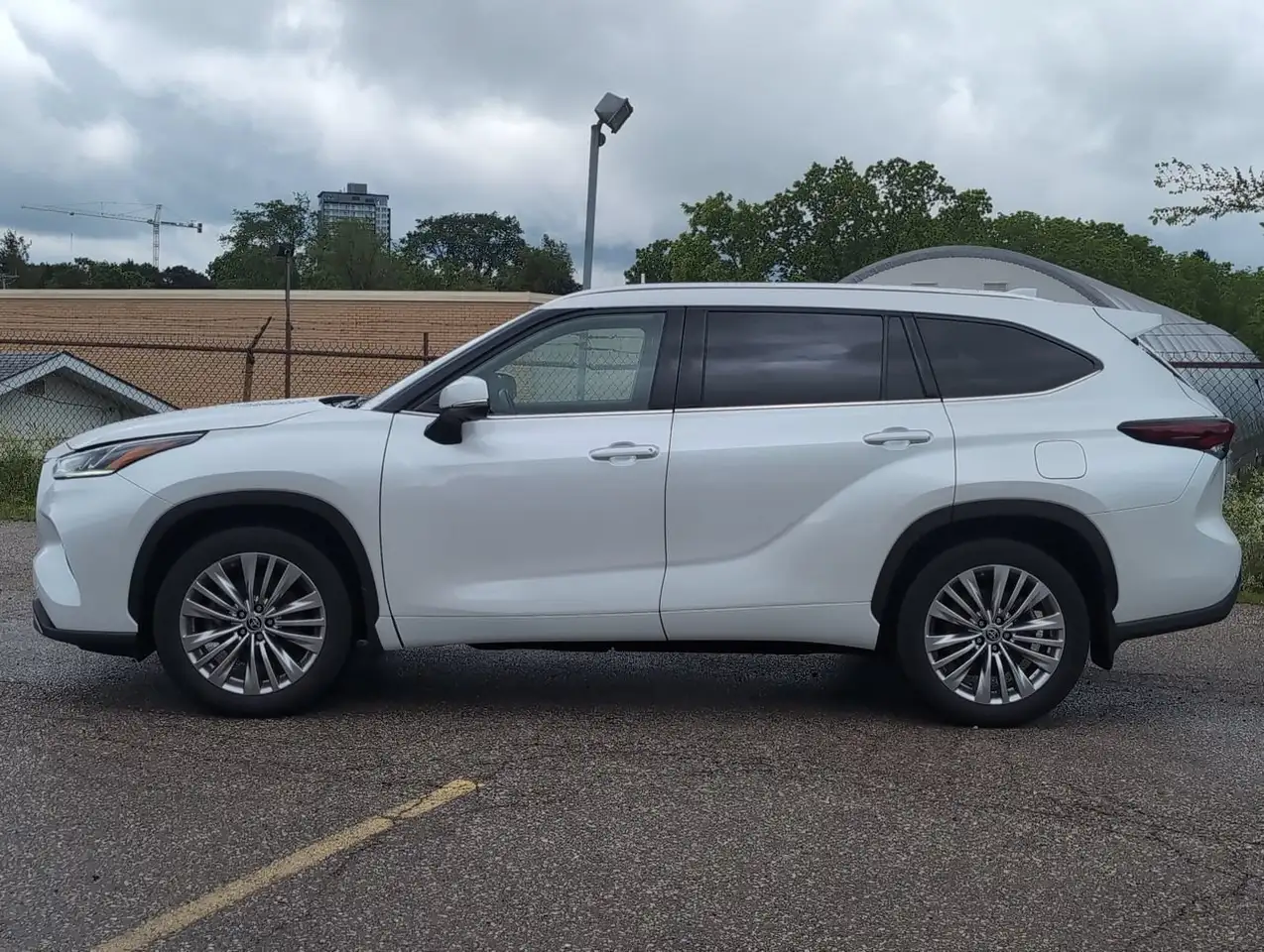 Toyota Highlander photo Toyota Highlander