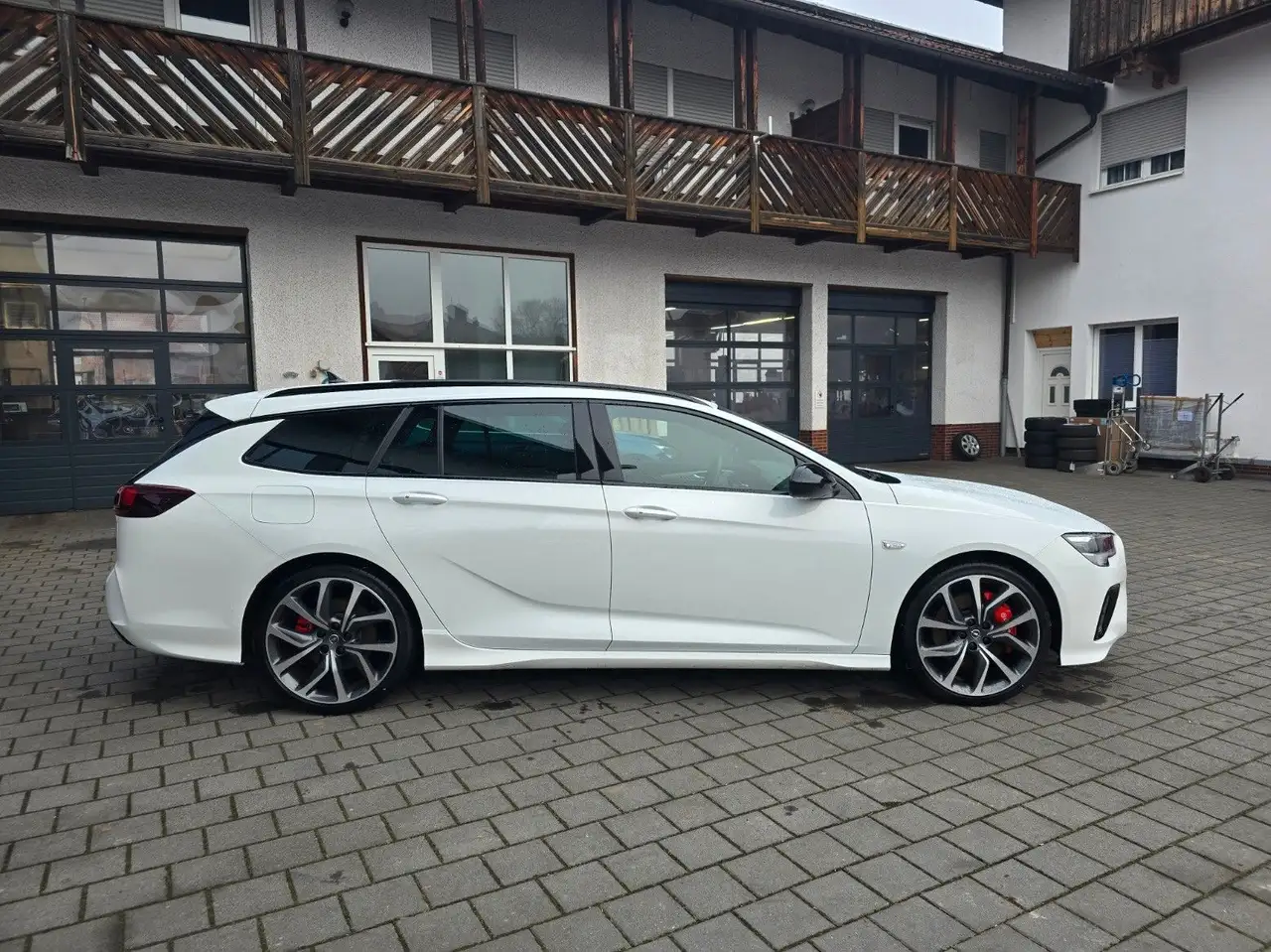Opel Insignia B Sports Tourer GSi 4x4 4
