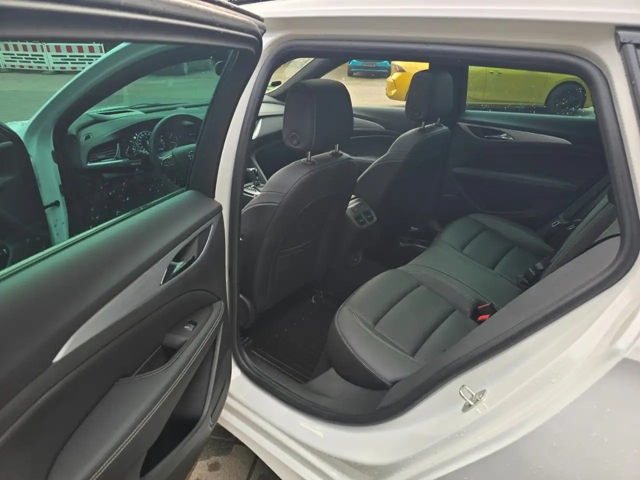 Opel Insignia B Sports Tourer GSi 4x4 21