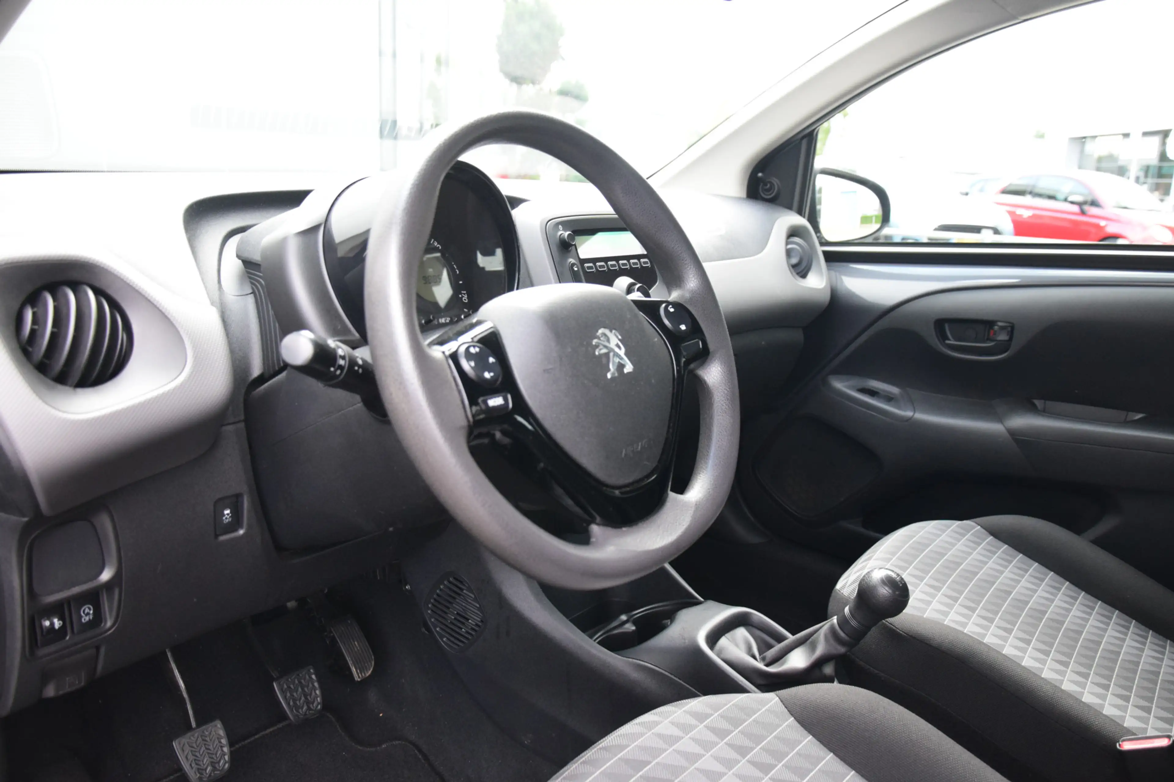 Peugeot 108 1.0 e-VTi Active Airco Audio/Bluetooth — photo 17