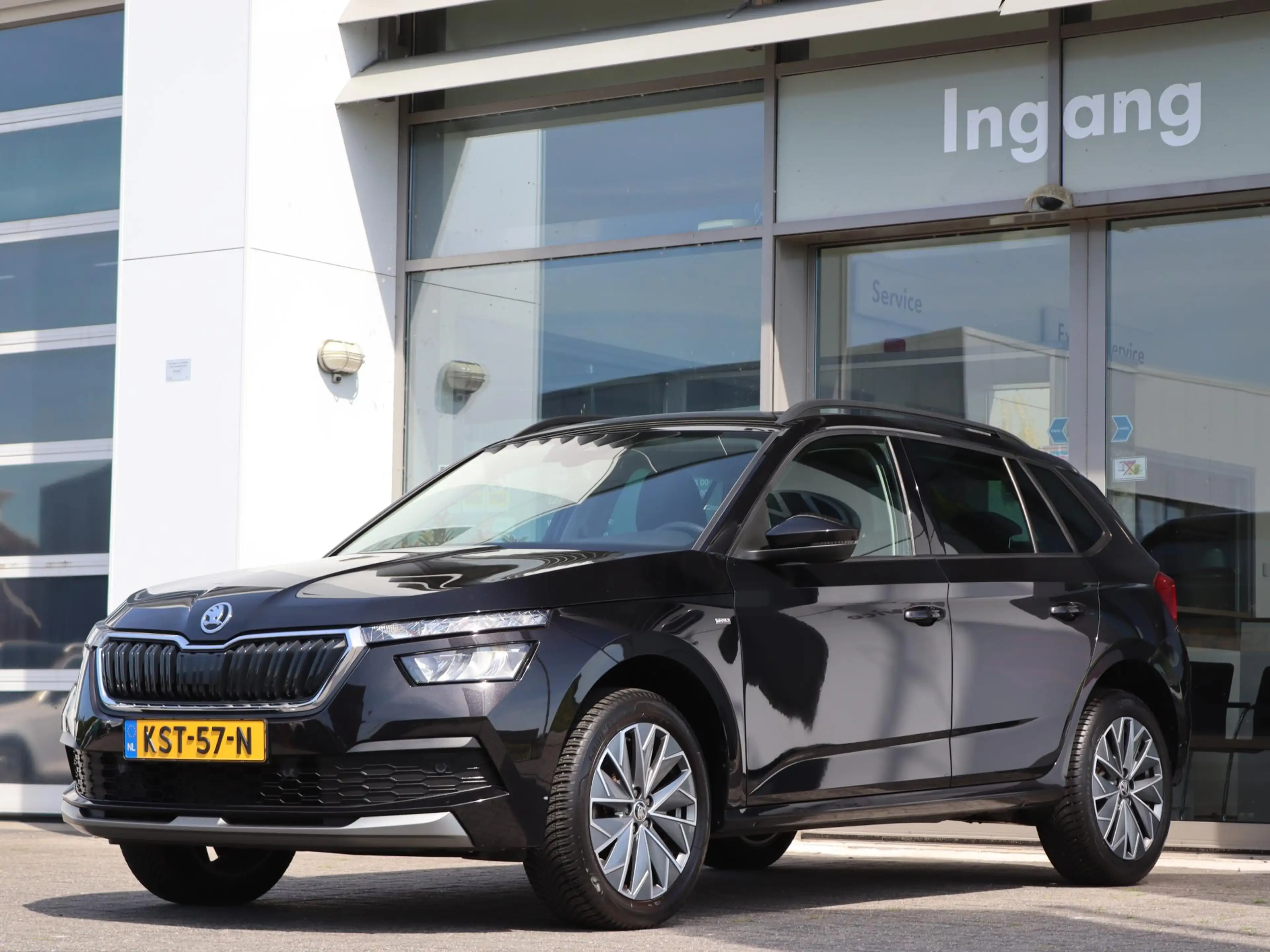 Skoda Kamiq 1.0 TSI 95 pk Tour | Climate Control | Navigatie V — photo 6