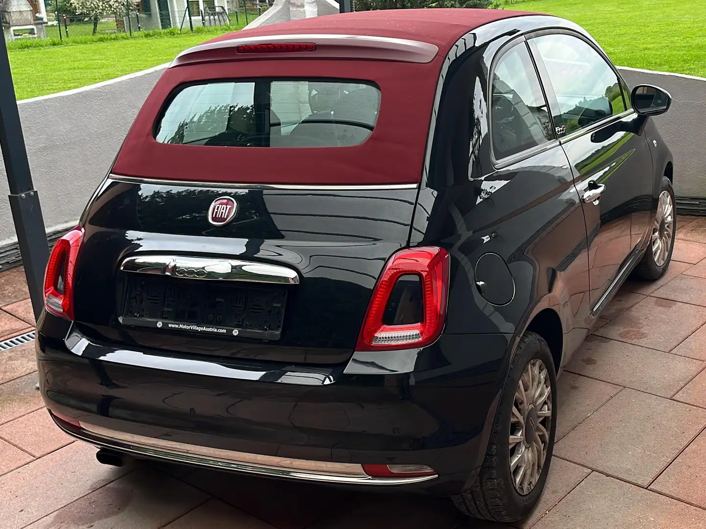 Fiat 500C 500C ECO 1,2 69 Lounge Lounge Schwarz - 1