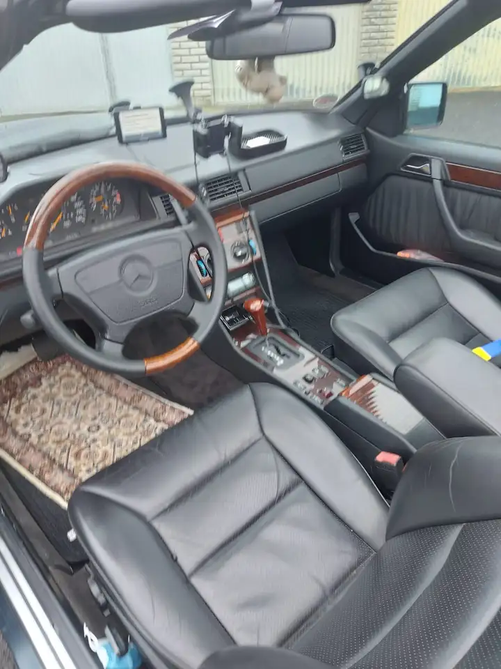 Mercedes-Benz E 200, foto 4