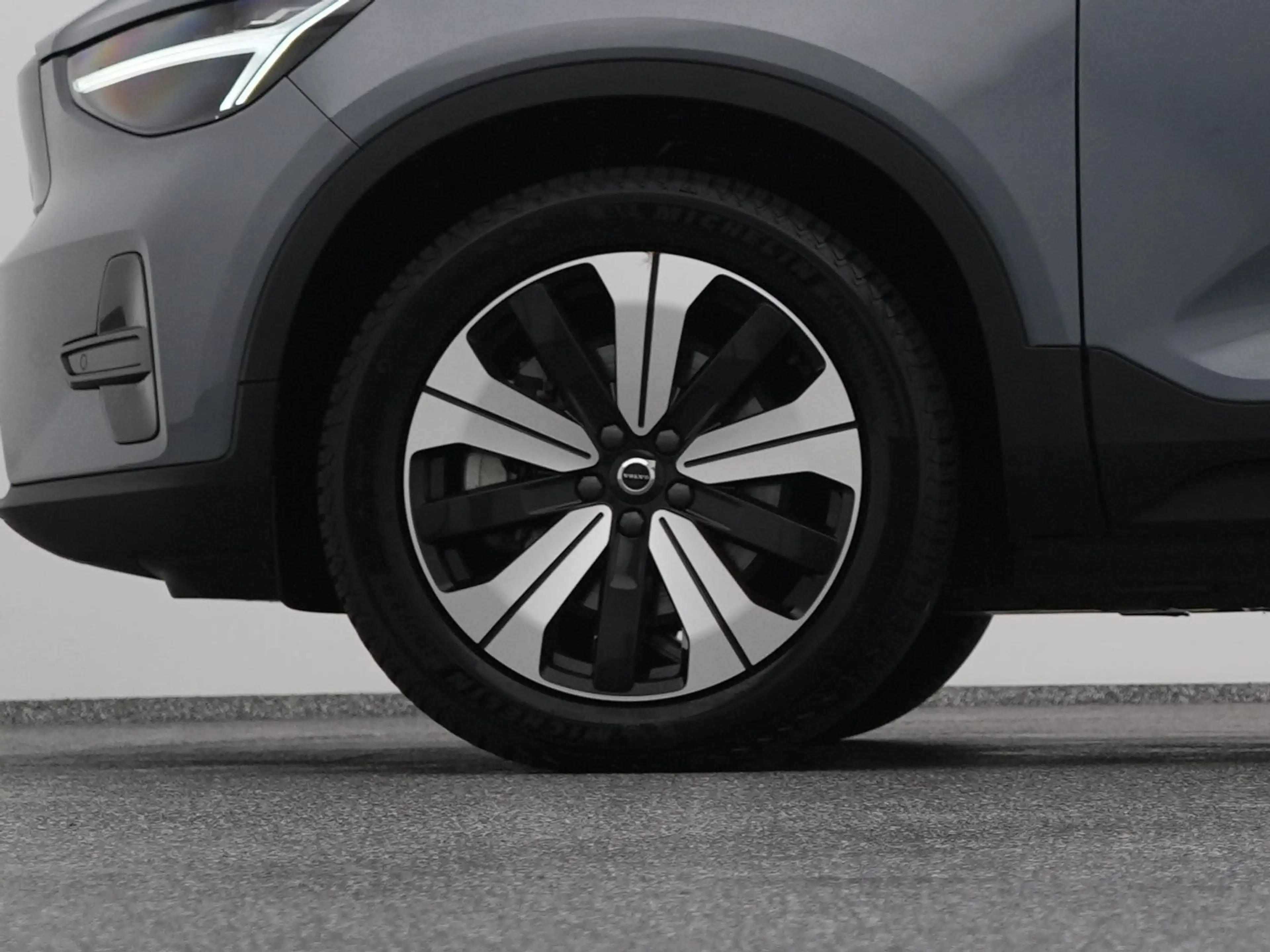 Volvo C40 Recharge Core 69 kWh | PANO | CAMERA | STOEL- EN S — photo 40