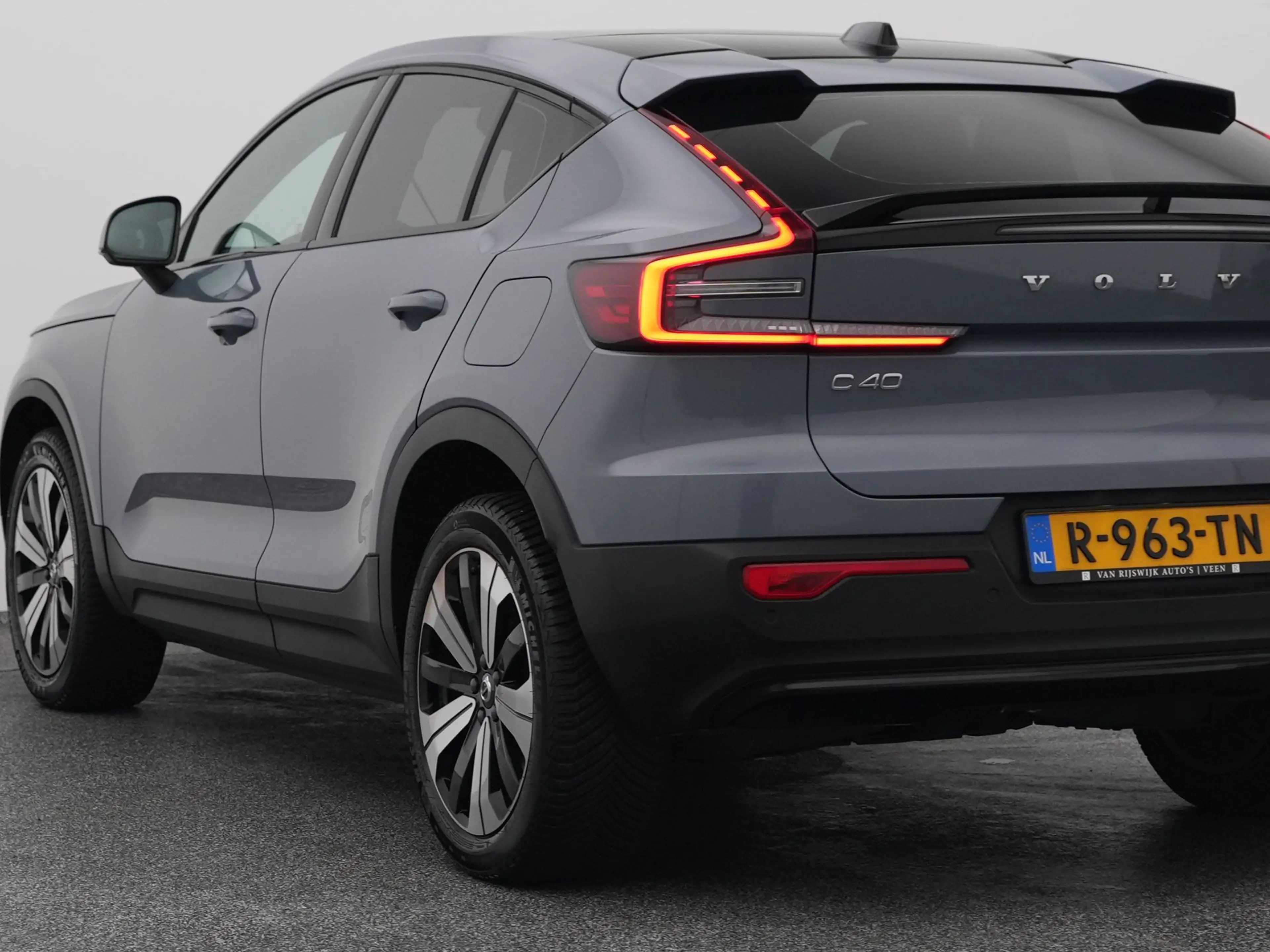 Volvo C40 Recharge Core 69 kWh | PANO | CAMERA | STOEL- EN S — photo 19