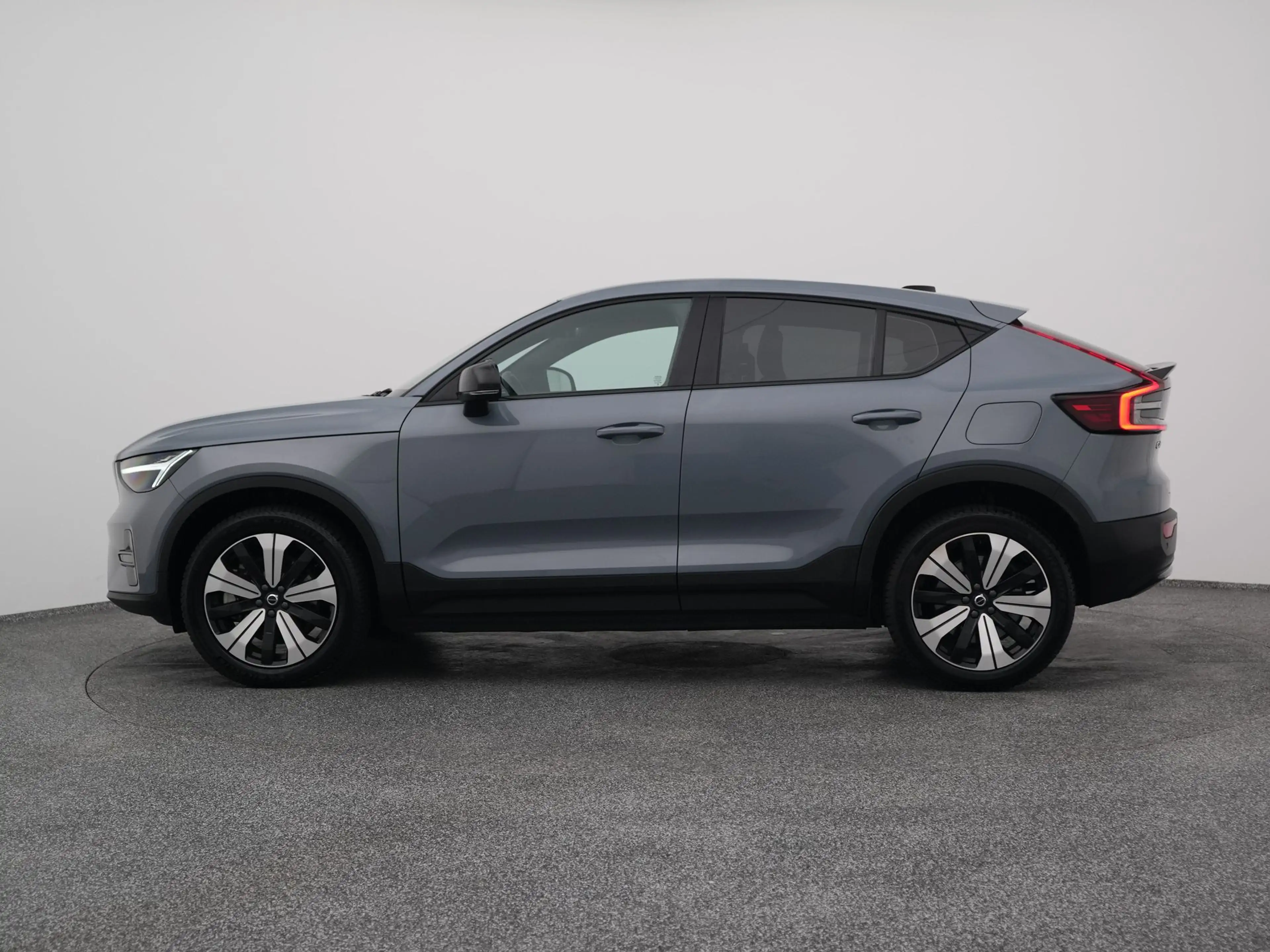 Volvo C40 Recharge Core 69 kWh | PANO | CAMERA | STOEL- EN S — photo 14