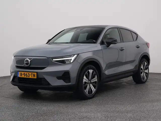 Volvo C40 Recharge Core 69 kWh | PANO | CAMERA | STOEL- EN S