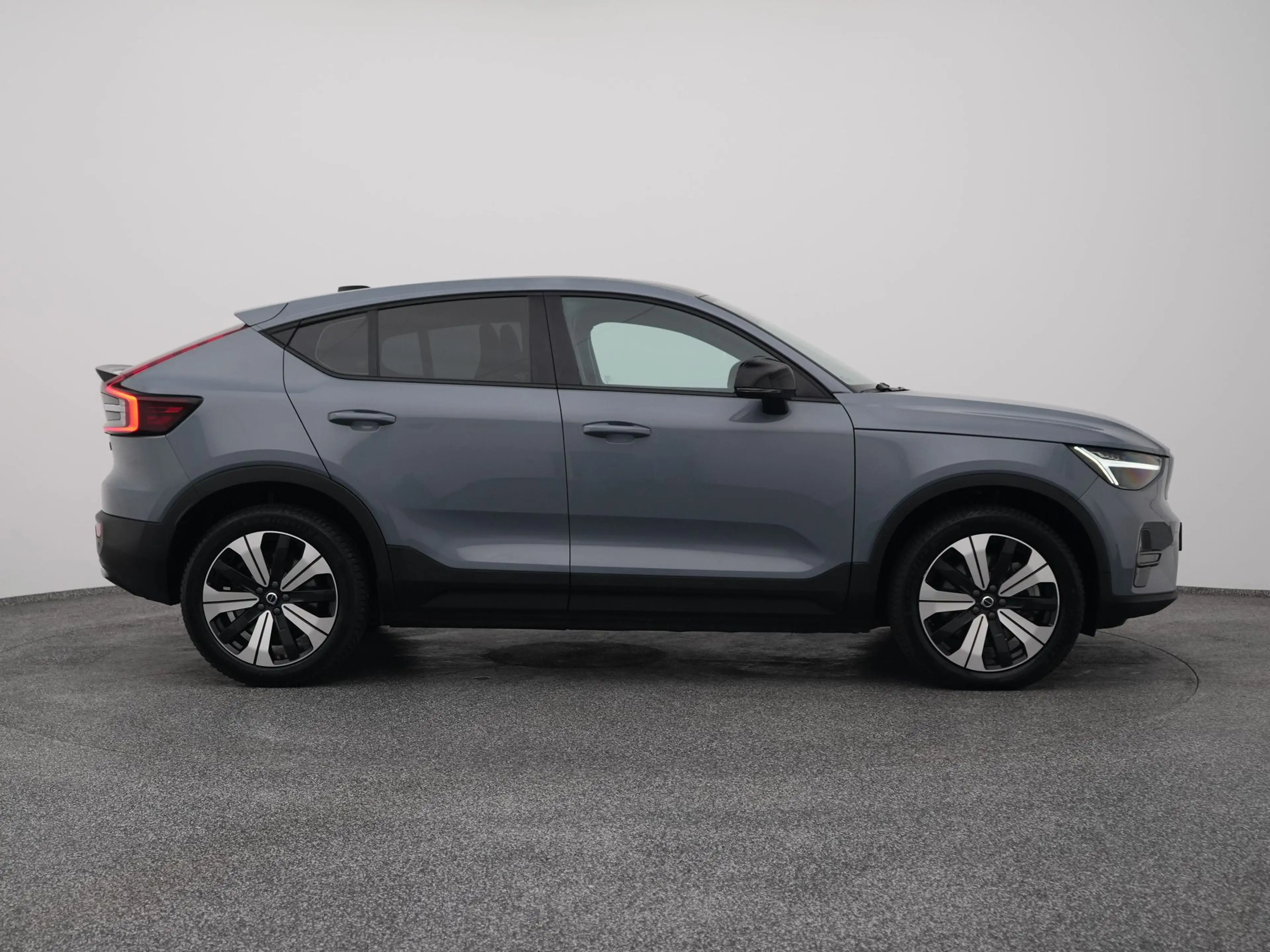 Volvo C40 Recharge Core 69 kWh | PANO | CAMERA | STOEL- EN S — photo 15