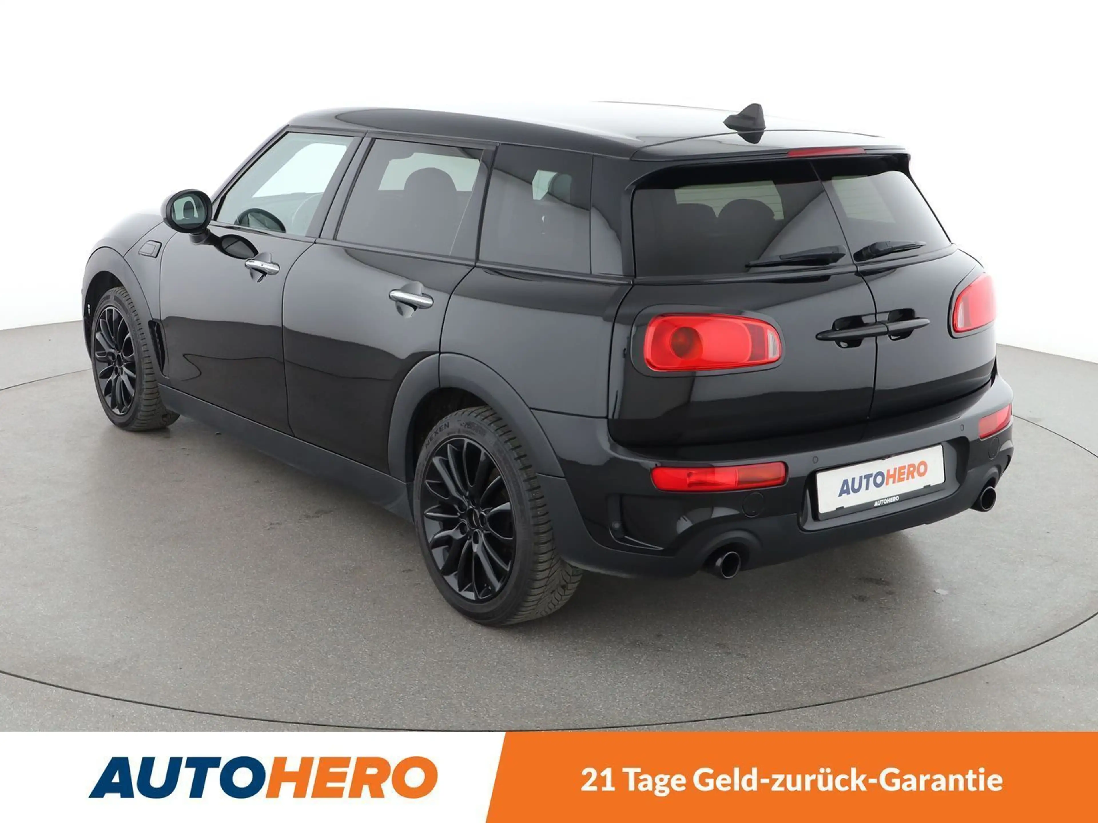 MINI Cooper SD Clubman Cooper SD Aut.*NAVI*ACC*CAM*PDC*SHZ*LIM* — photo 4